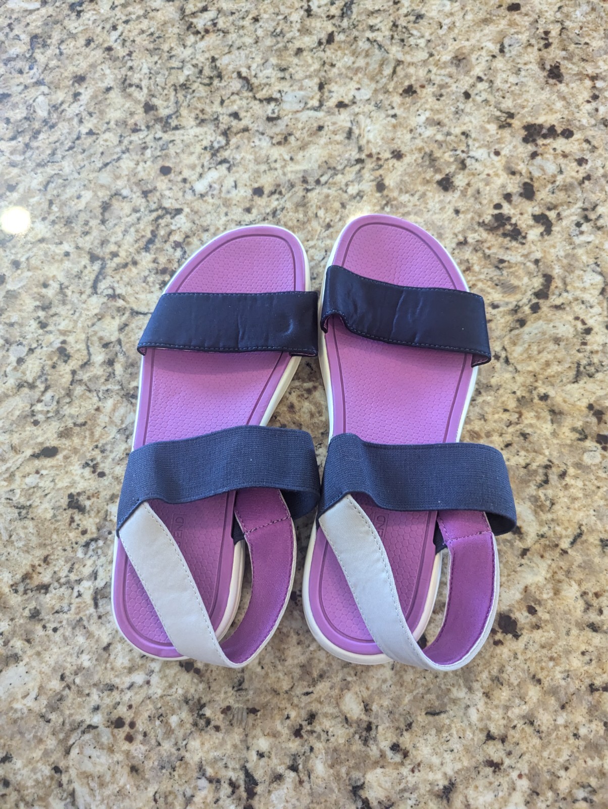 Lands End Women’s Shoes Gatas Sandal Deep Sea Navy Blue Purple size 9