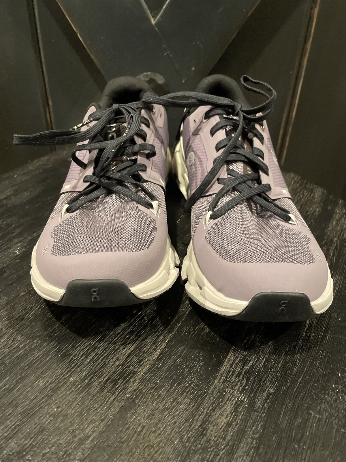 On Cloud Cloudflyer 4 WOMEN’s Running Sneaker in Shark/Pearl Size 9.5 NIB
