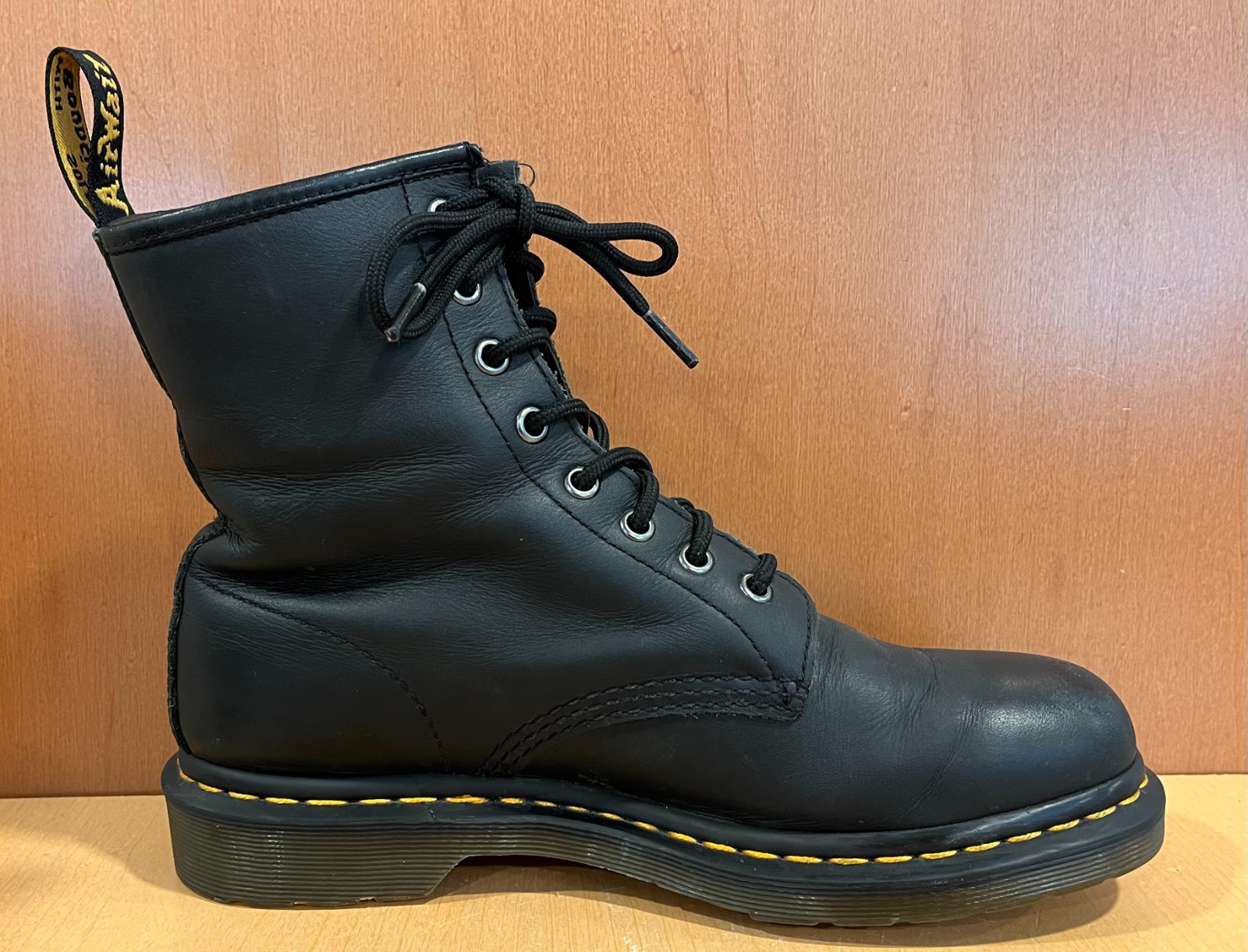 Dr. Martens 1460 Combat Boots Black Smooth Leather Doc Martens AW004 Women 9