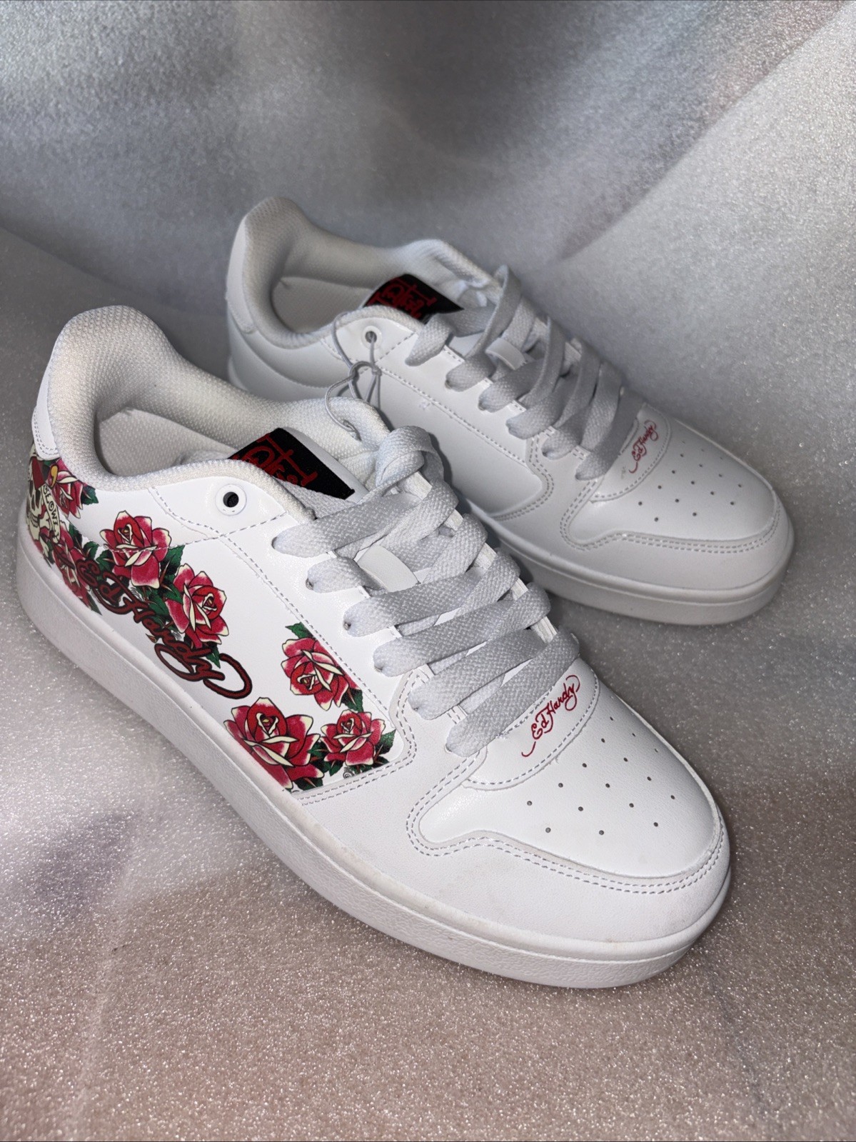 NWT Ed Hardy Women’s White Platform Sneakers With Art Graphics On The Sides 9.5
