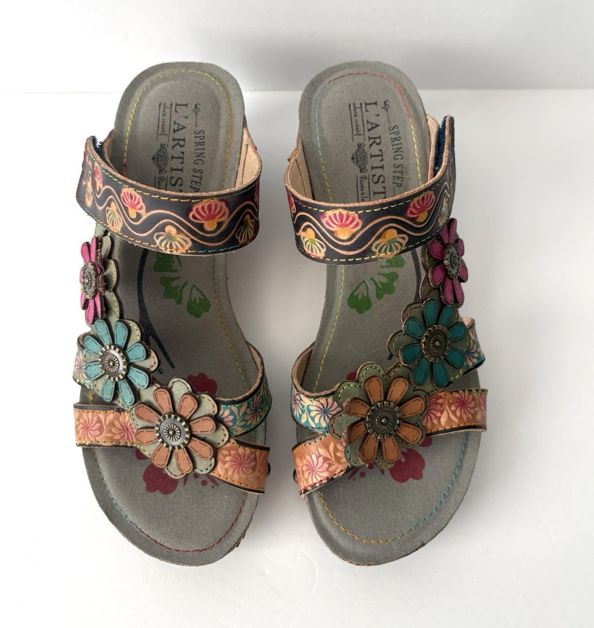 L’Artiste Spring Step Women’s Floral Leather Strappy Wedge Sandals 6.5 EU37