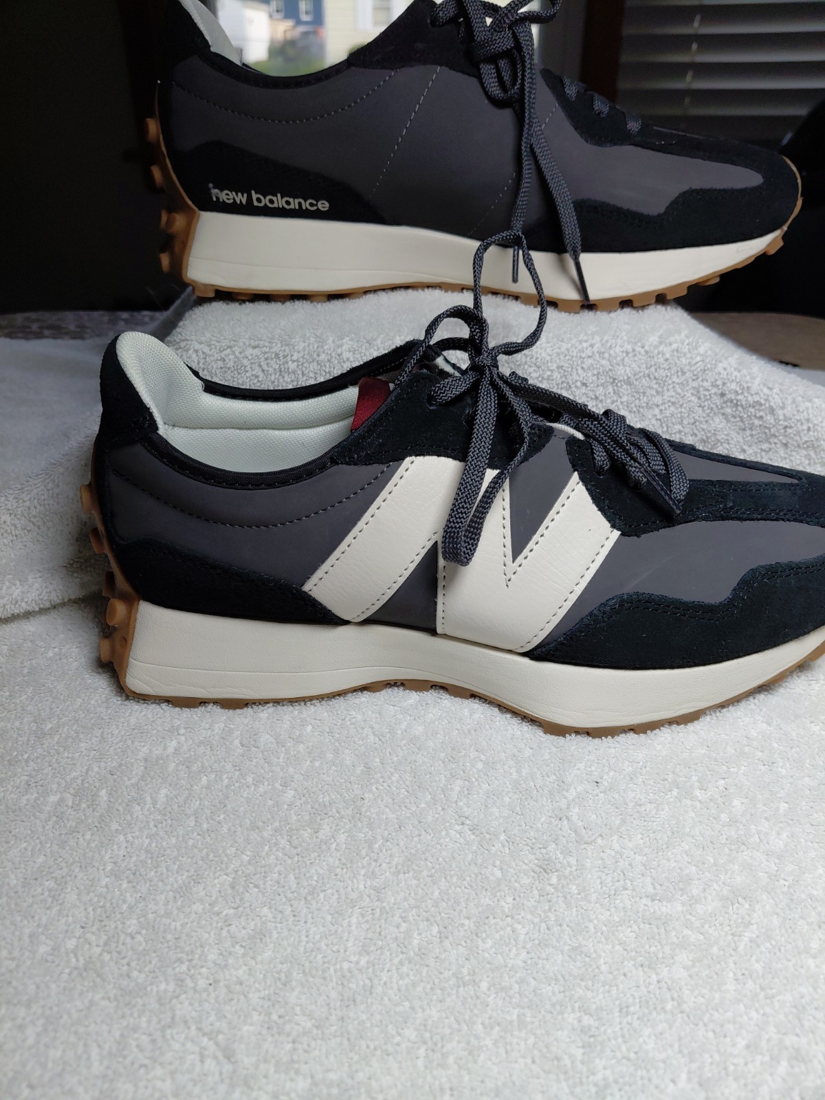 womens new balance shoes size 11 wide Combind Shipping Available