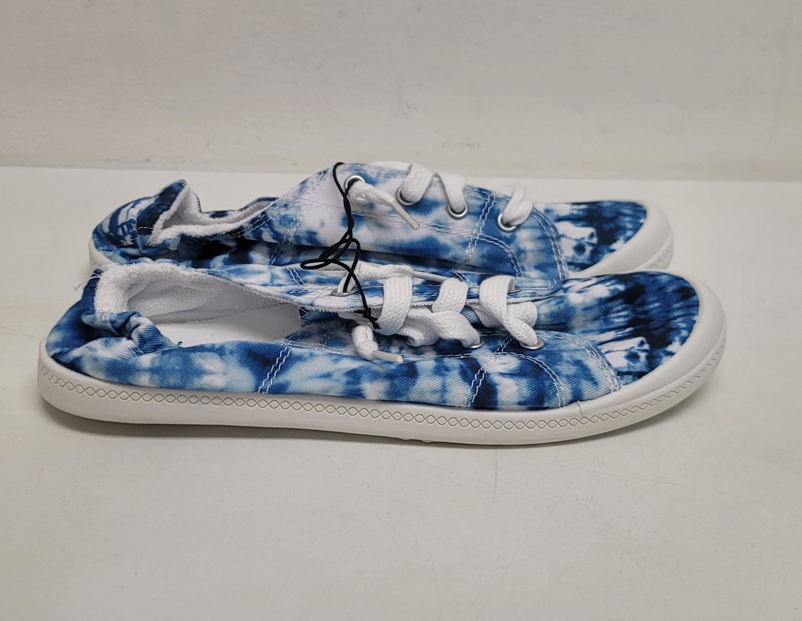Time & Tru Women’s Tie-Dye Casual Scrunch Back Sneaker Shoe – BLUE ☆CHOOSE SIZE☆