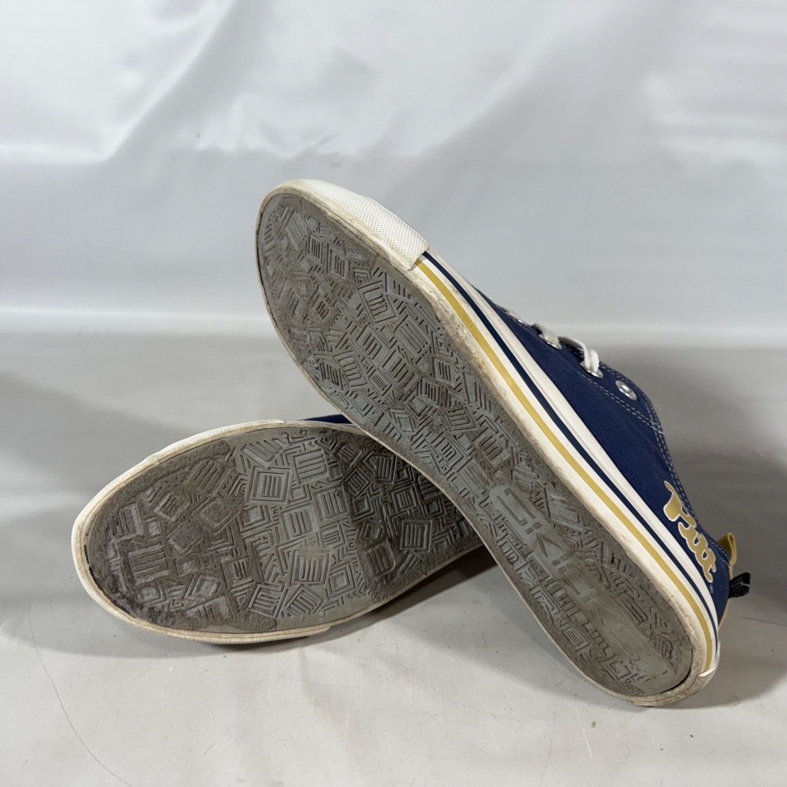 Skicks Pitt University College Sneakers Lace Shoes Unisex Adult Women Size 8 N