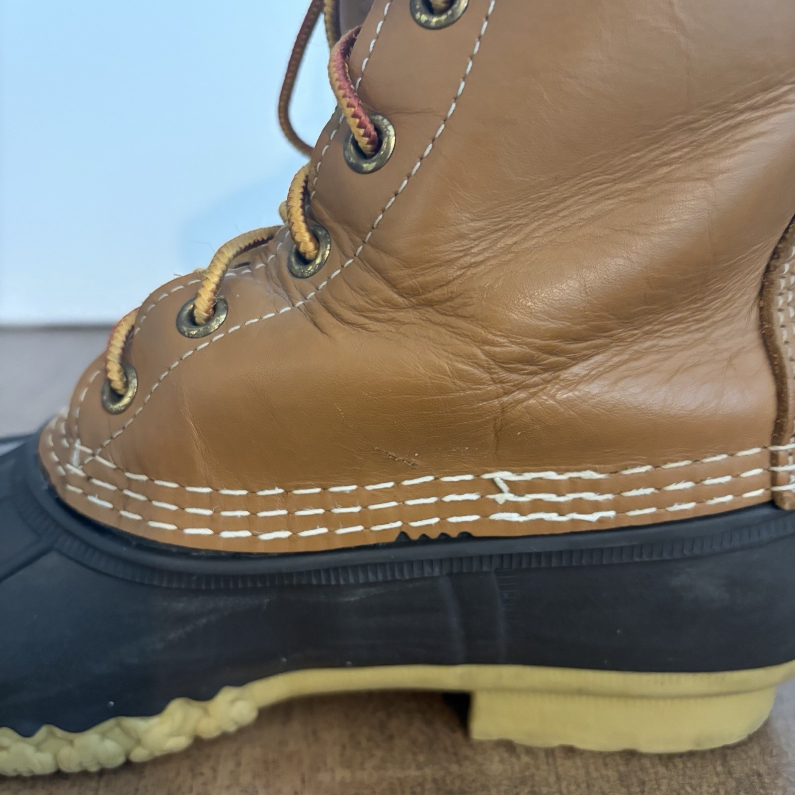 LL Bean Women’s 8M Brown Leather Unlined Hunting Duck Bean Boots