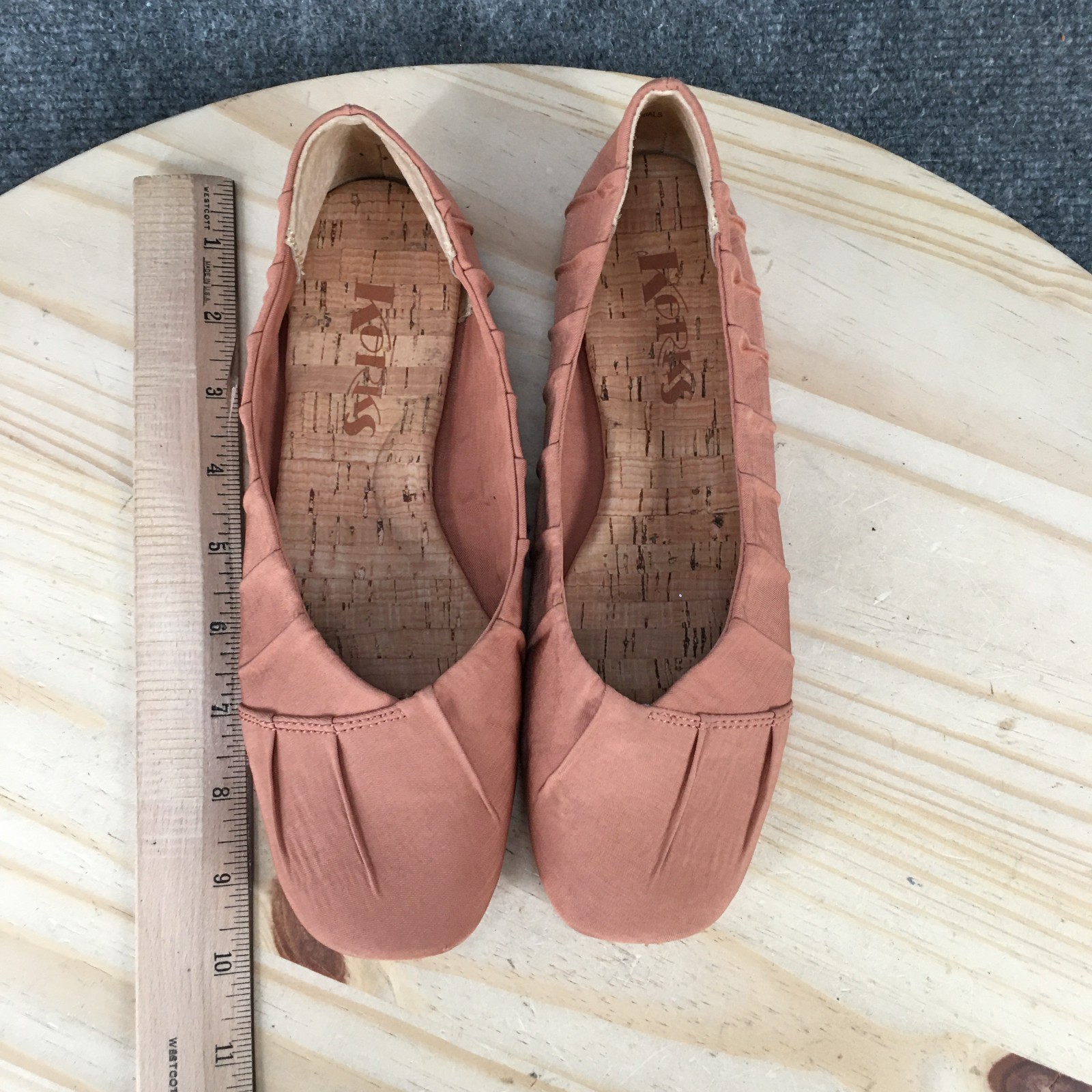 Korks Shoes Womens 6 M Palmer Casual Slip On Pleated Ballet Flats Orange Fabric