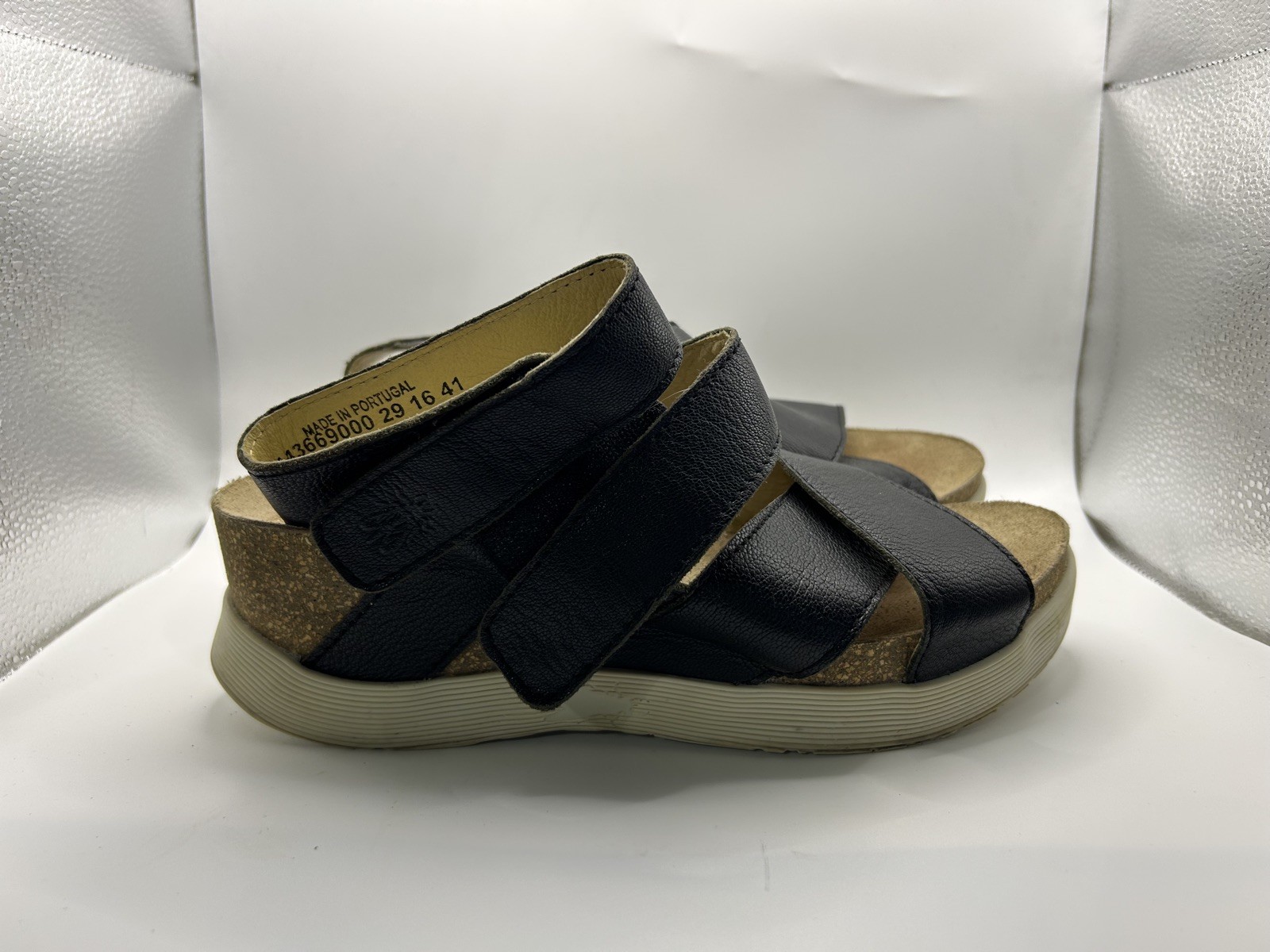 Fly London Women’s Sz EU 41 US 10-10.5 Black Wedge Platform Gladiator Sandals