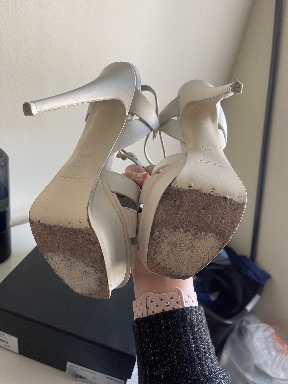 YSL Tribute Yves Saint Laurent White Porcellana Leather Sandal Heels 38.5