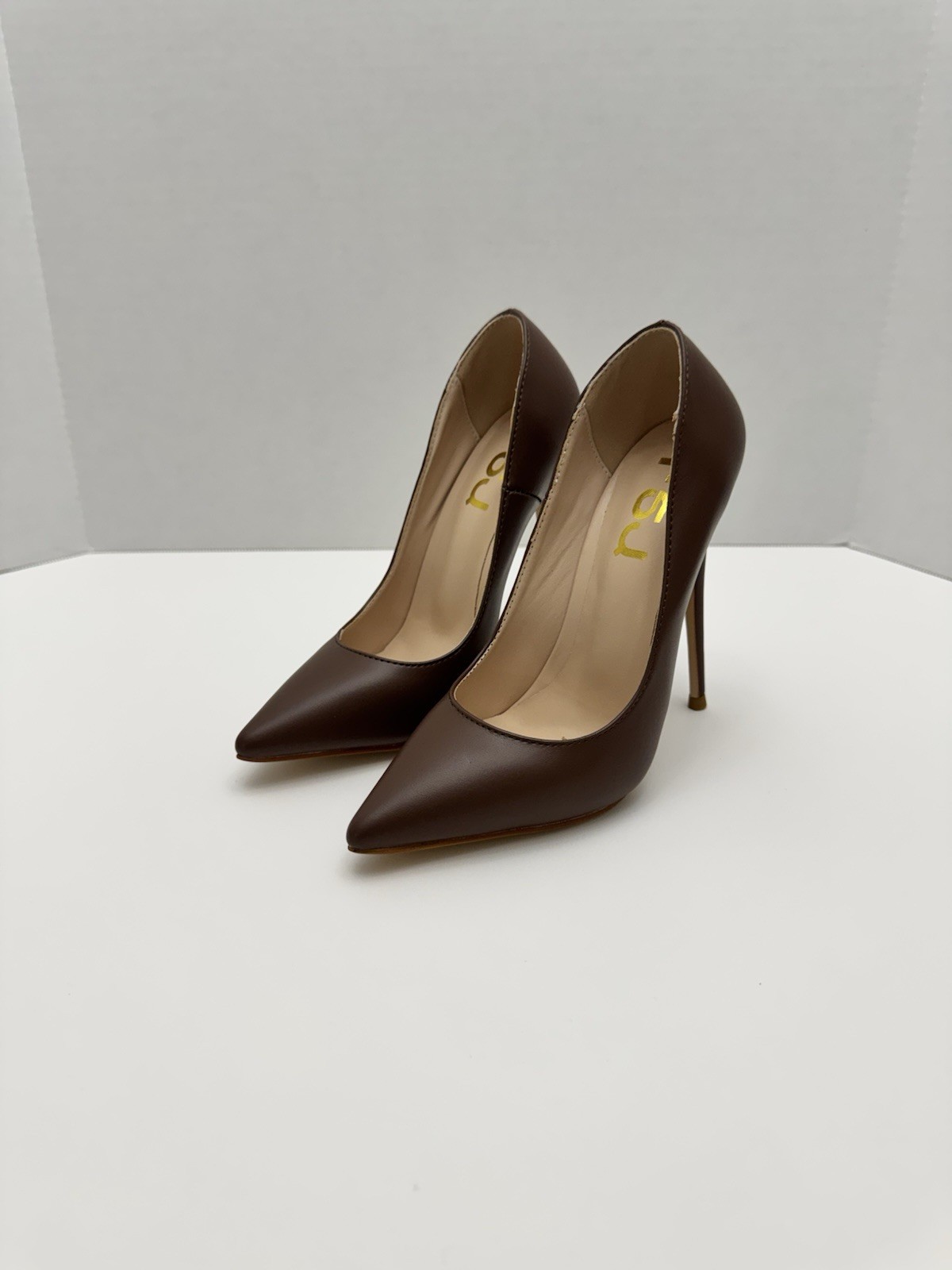 FSJ Brown Leather Shoes Heels Stiletto Pointed Toe Womens Size 3 Fits Like Sz 4