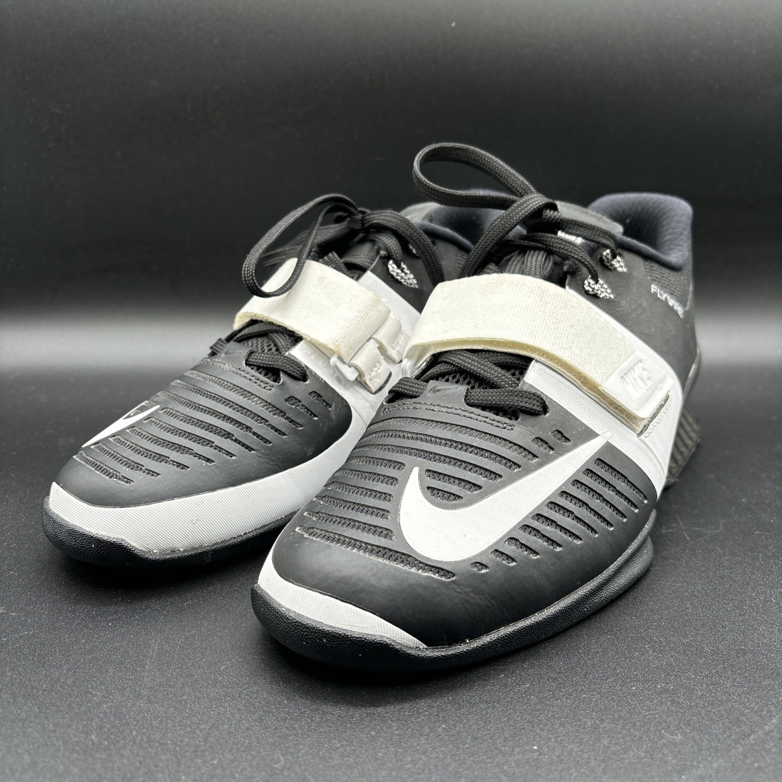 Nike Romaleos 3 Weightlifting Shoes Women’s Size 8 White Black 878557-001
