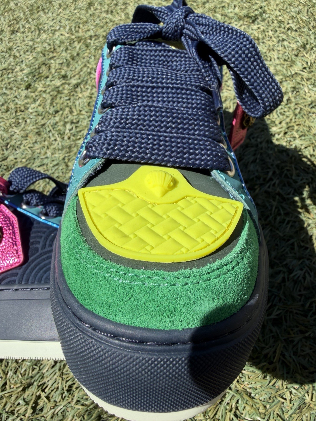 Kurt Geiger London Southbank Tag sneakers Vibrant Color Suede W Charm Size 38.5
