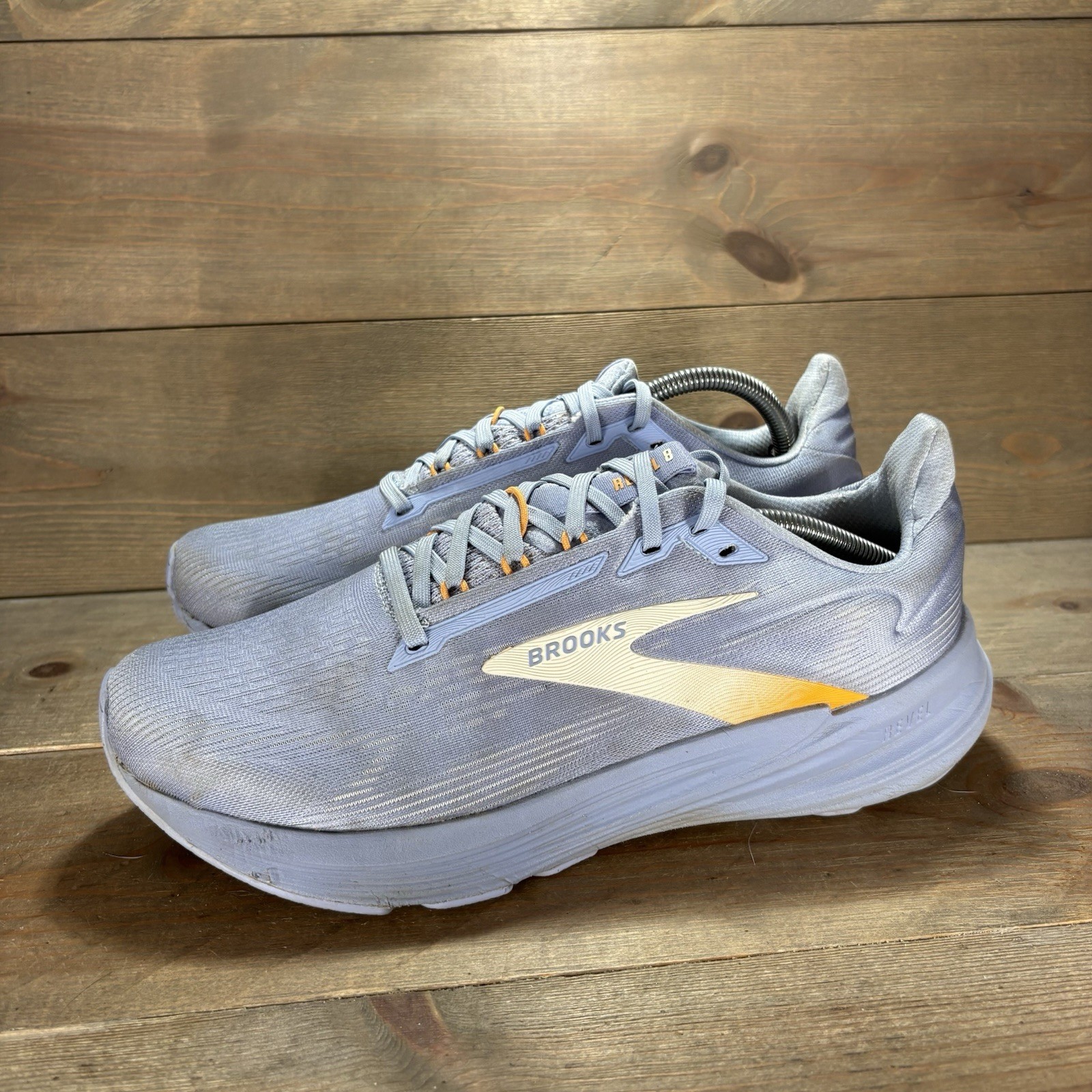 brooks revel 8 womens size 11 shoes purple athletic running sneakers