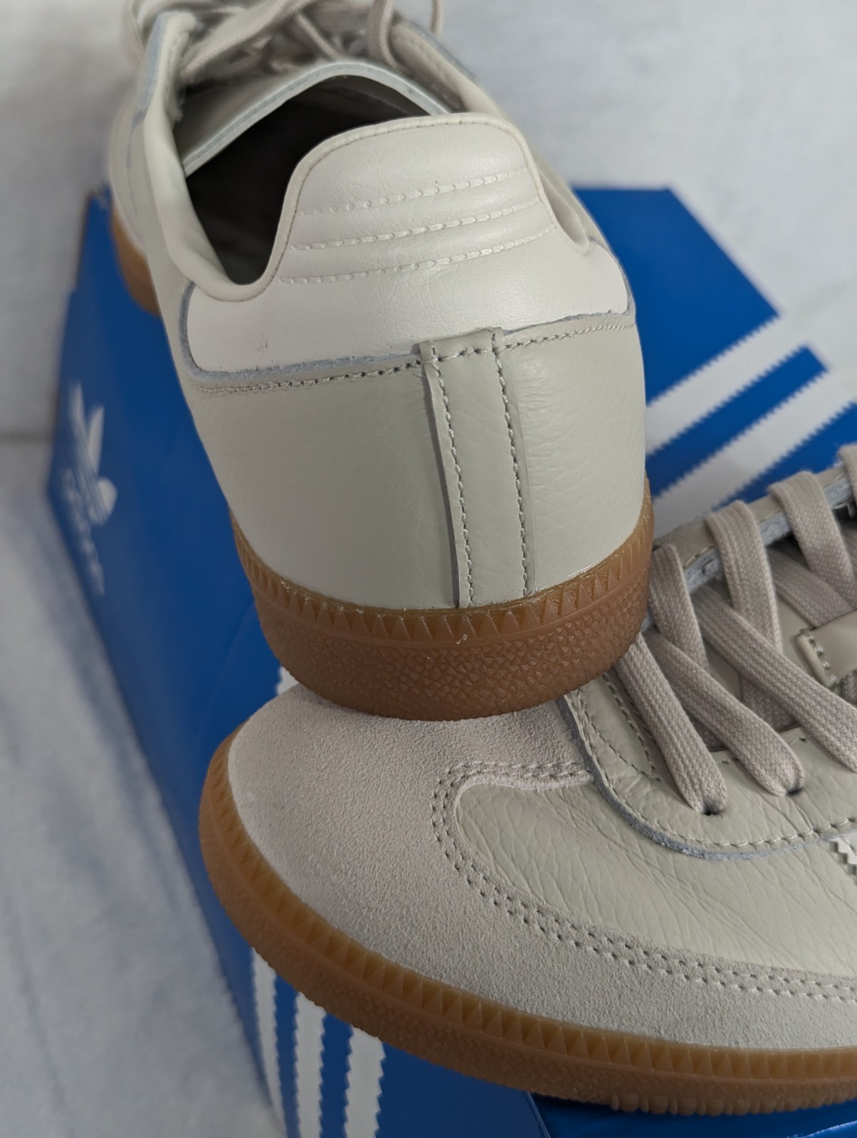 🔥 Sz 10.5 – Adidas Samba OG Beige Aluminum Gum Sole Sneakers IE7013 Women’s