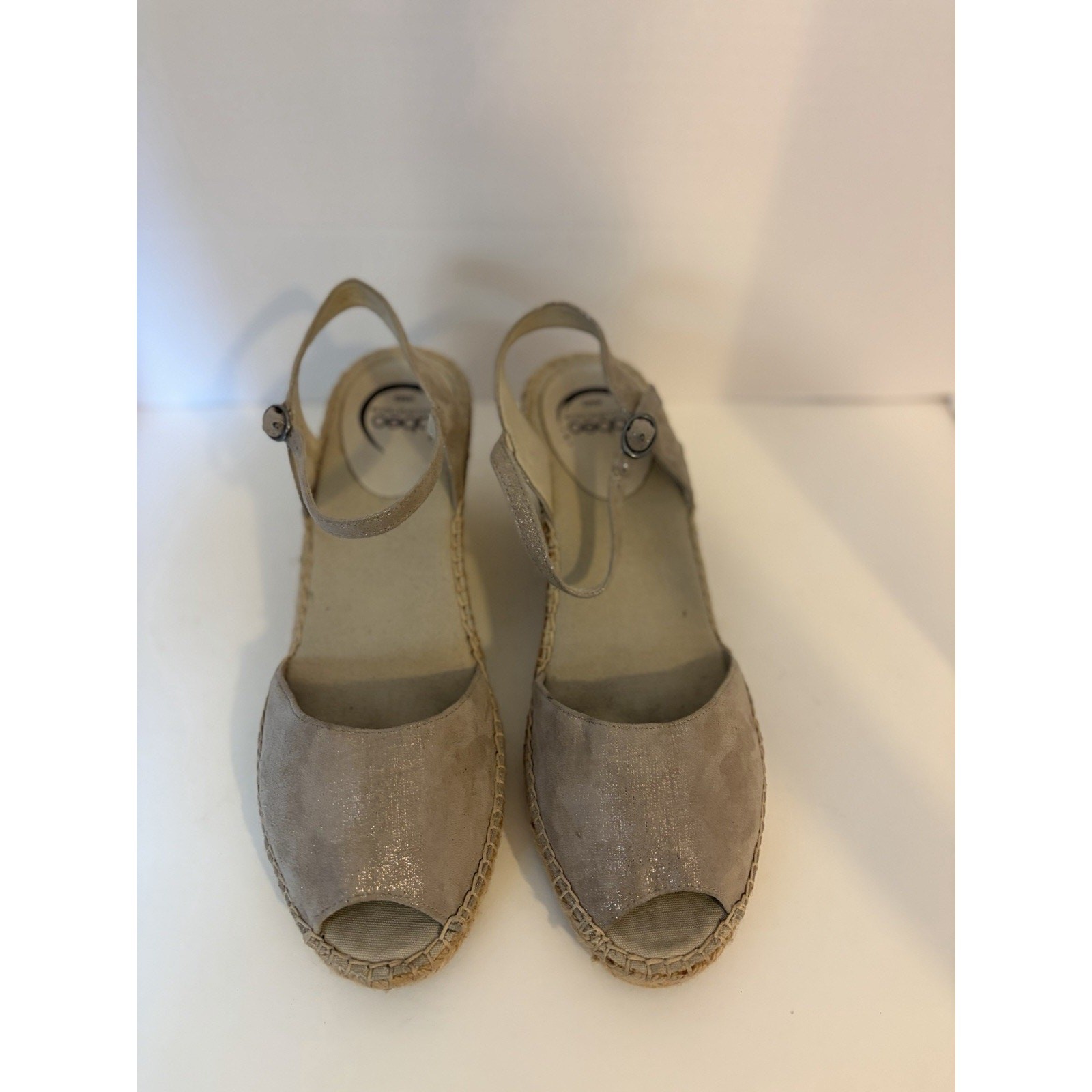 Abeo Dahlia Leather Metallic Beige Espadrille Wedge Sandal Bio System Size 9
