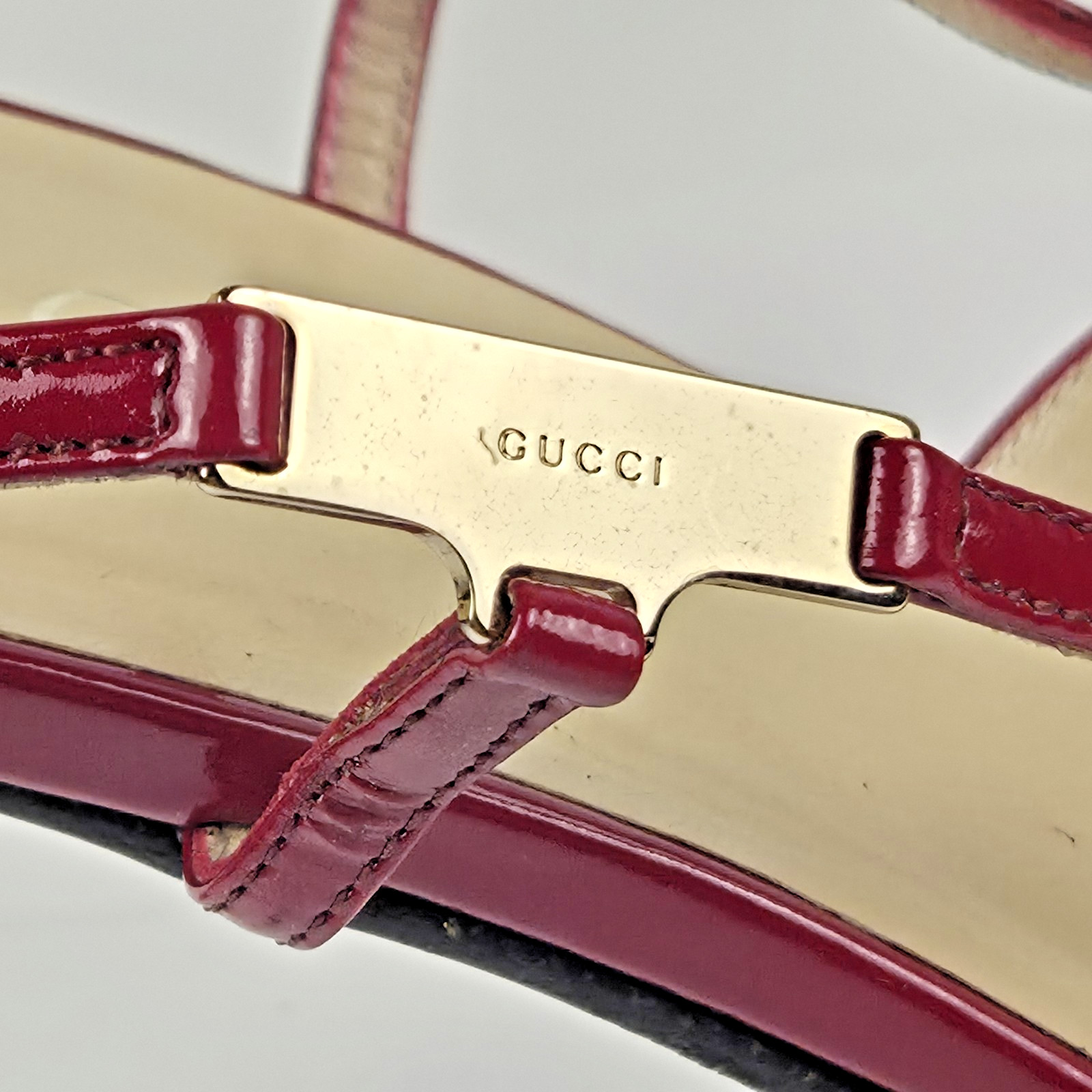Gucci Red Patent Leather Slingback Pointed Toe Heels Womens 7B Vintage