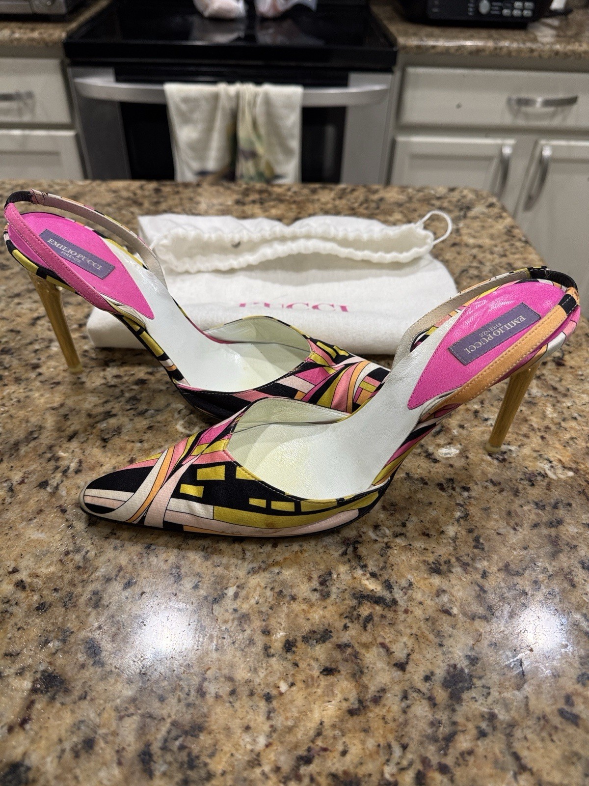 Emilio Pucci Geometric Multicolor Silk Pointed Slingback Heels EU 36 M