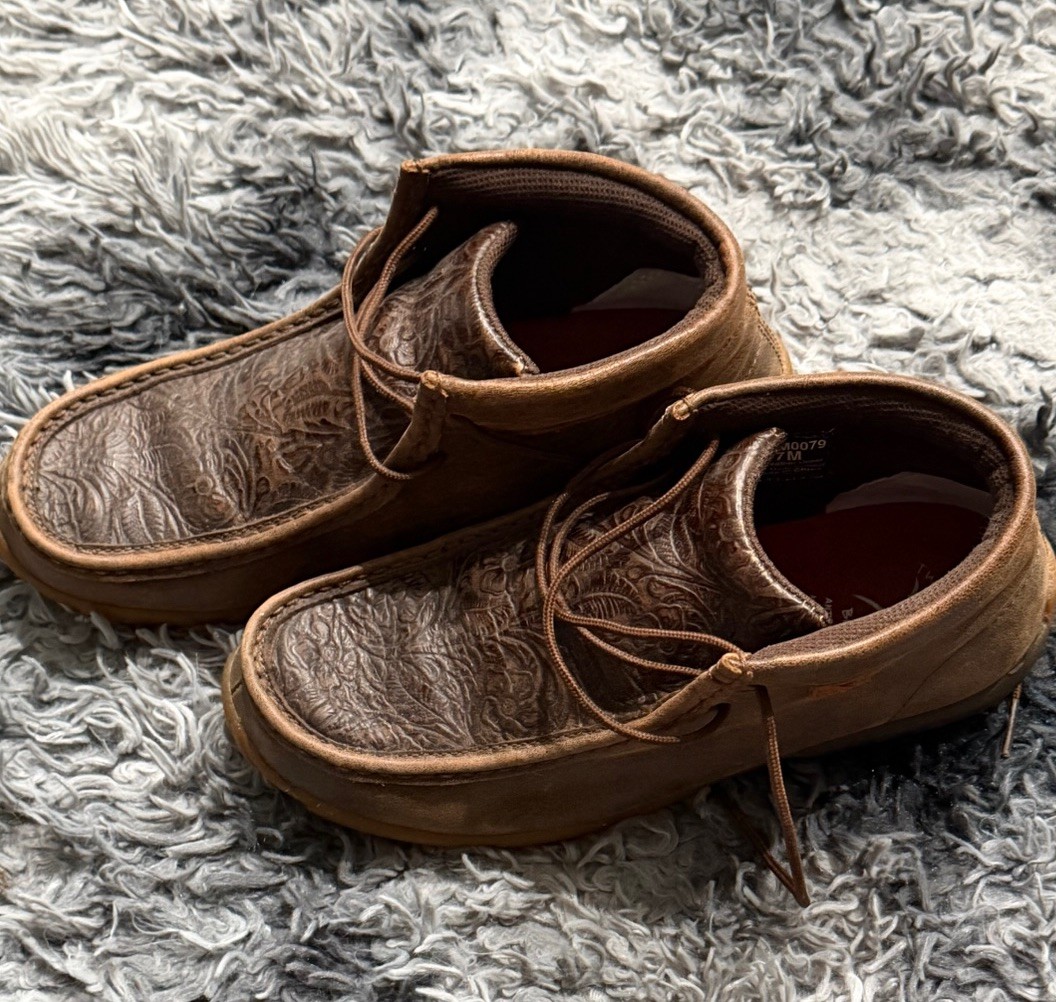 Twisted x Chukka Women’s Driving Moc Size 7, Brown Leather Western Cute Design