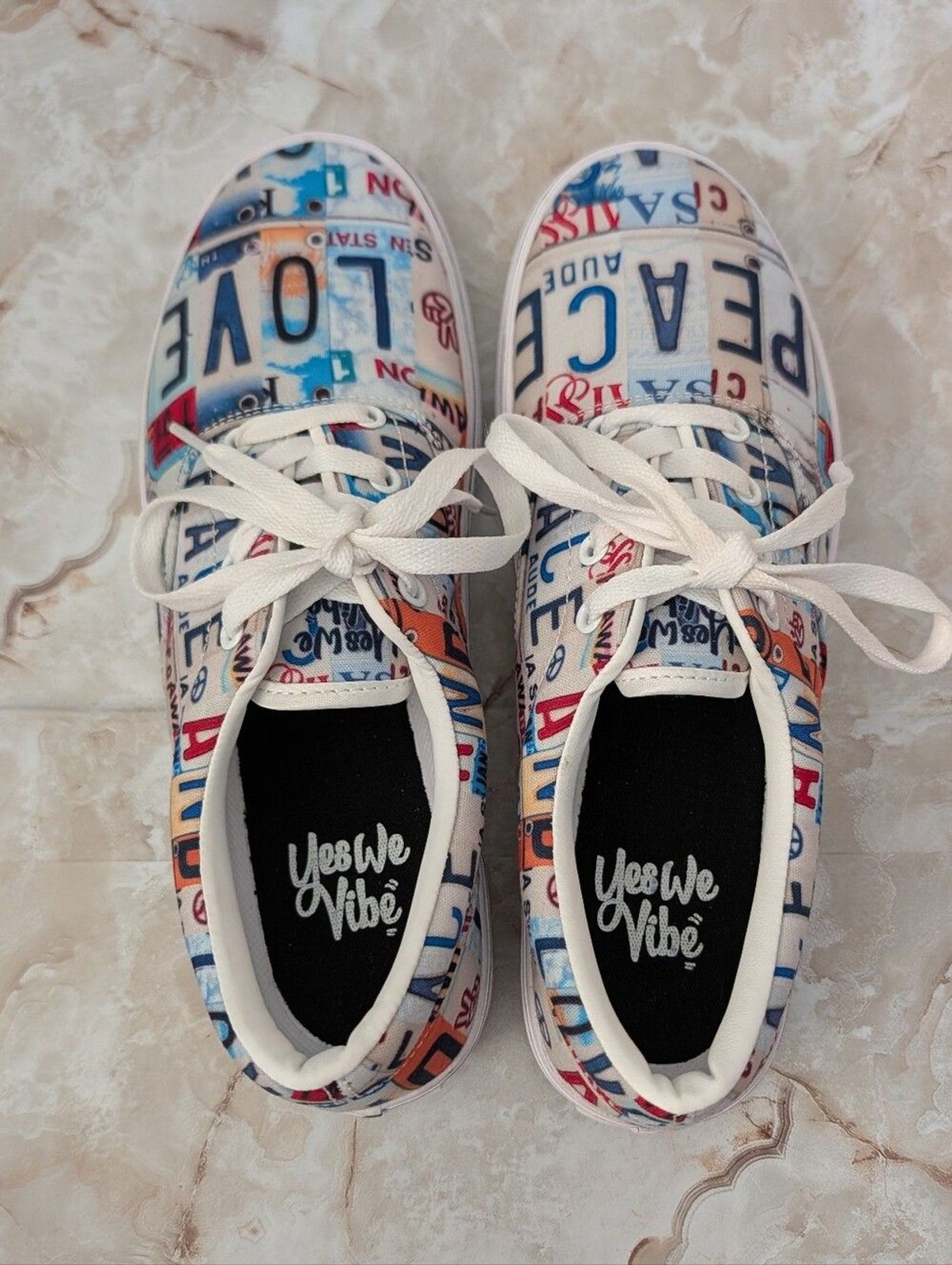Yes We Vibe Casual Low-Top Graphic Lace-Up Sneakers – Multicolor Woman’s Sz 7