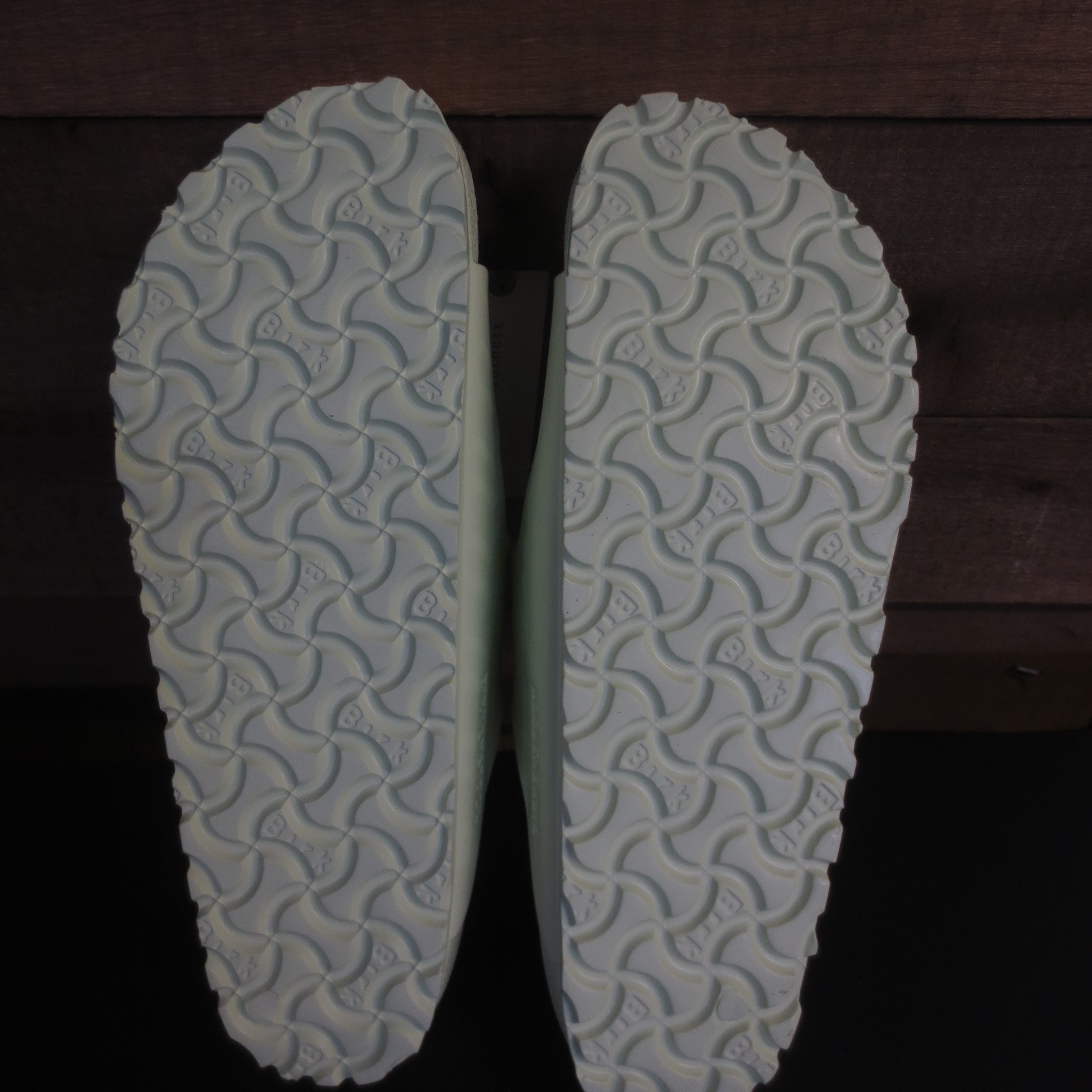 BIRKENSTOCK UNISEX ADULT Arizona Essentials Sandals -Lt Green -Ladies 8 Mens 6