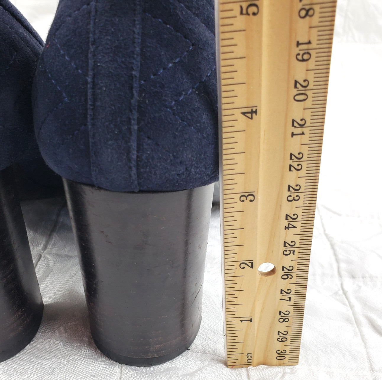 Aquatalia by Marvin K Sacchetto Quilted Blue Suede Pumps 3.25″ Heels Shoe SIZE 7