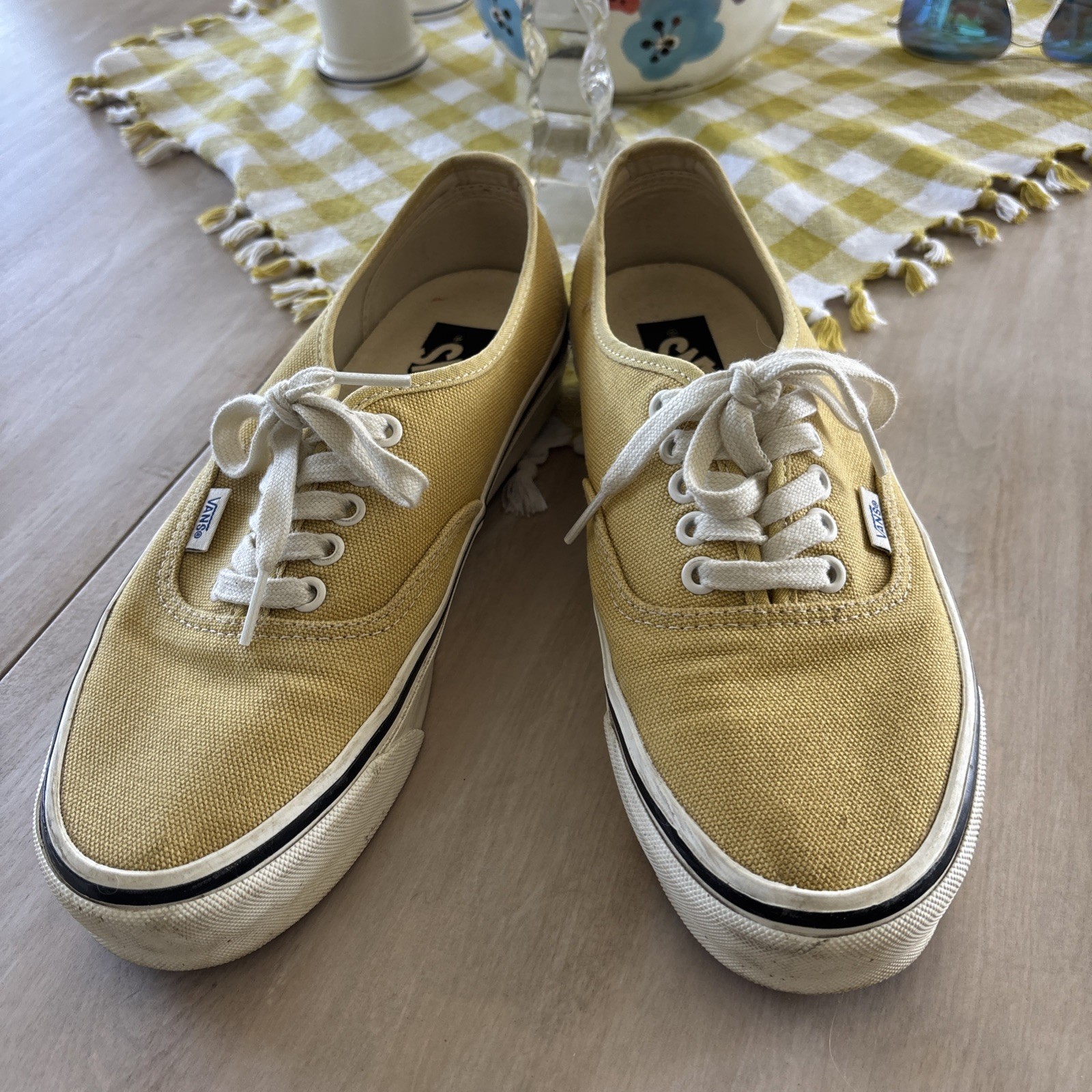 VANS Off The Wall Sneakers Warm Yellow Unisex Men’s 8, Women’s 9.5/10