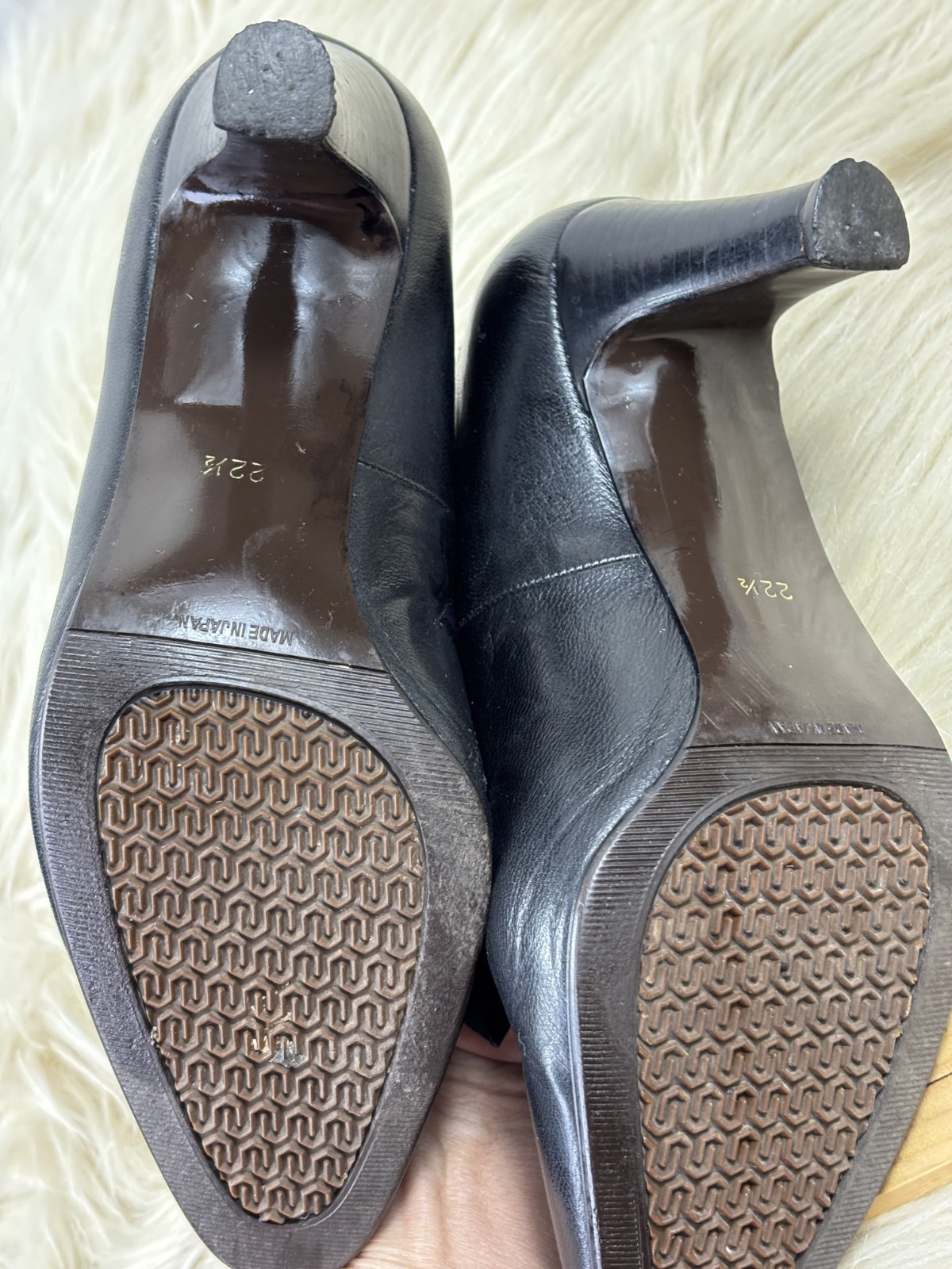 Vintage Cecilia Japan Leather Suede Pumps Bow Heels 2.5″ Womens 5.5 Academia