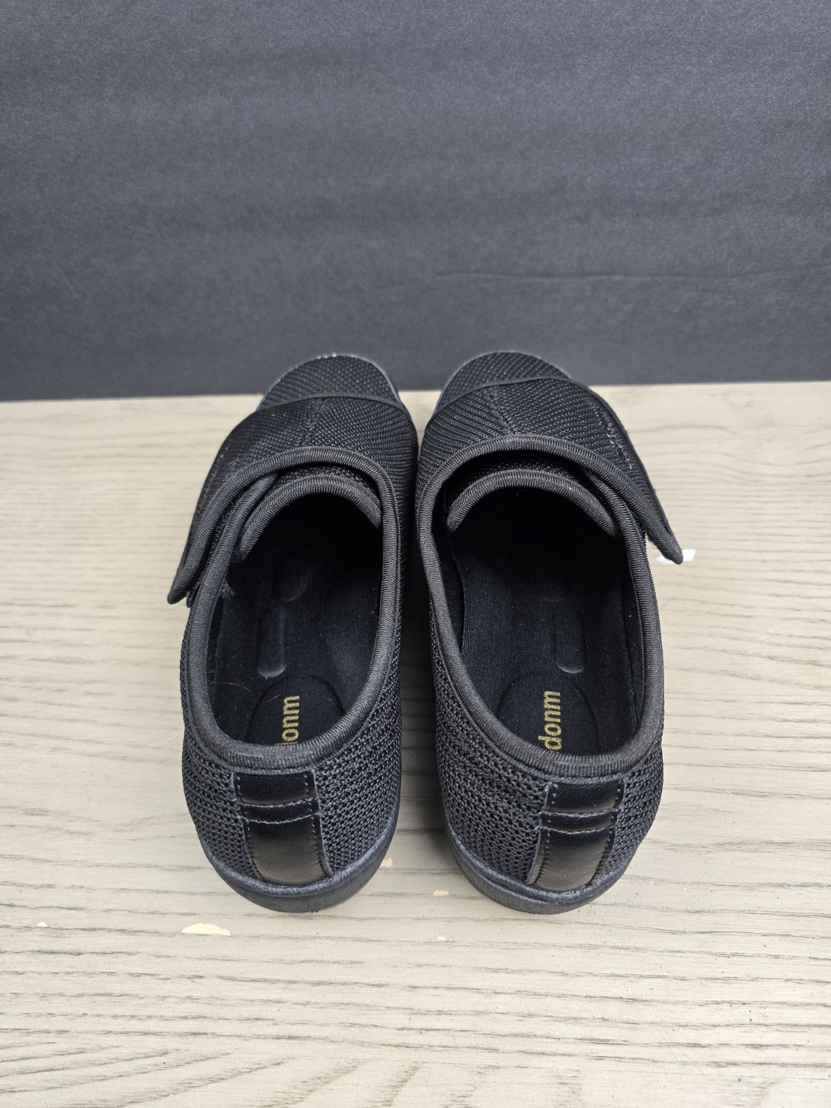 Gmedonm Adjustable Diabetic Lightweight Non-Slip Black Shoes Size 8.5 KJ228