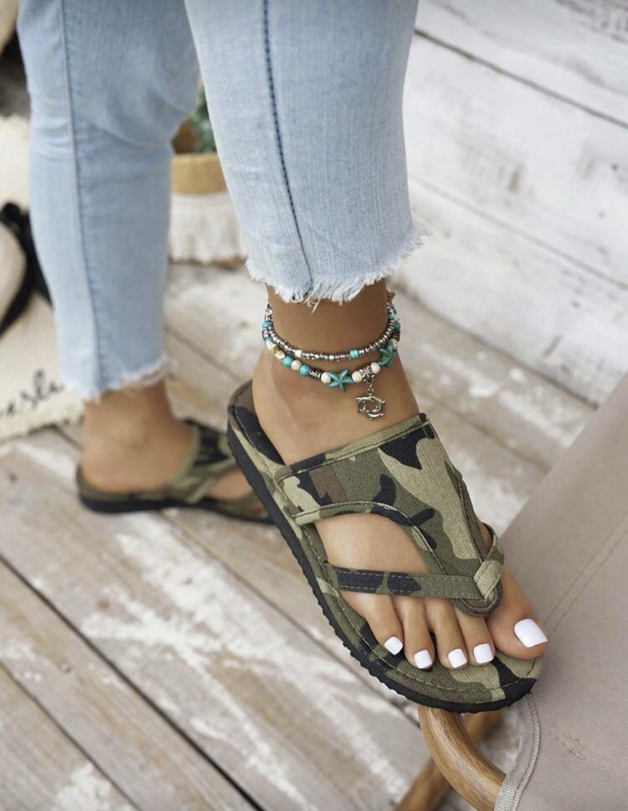 Camo Print T-Strap Sandals – Size 7 – New with Tags