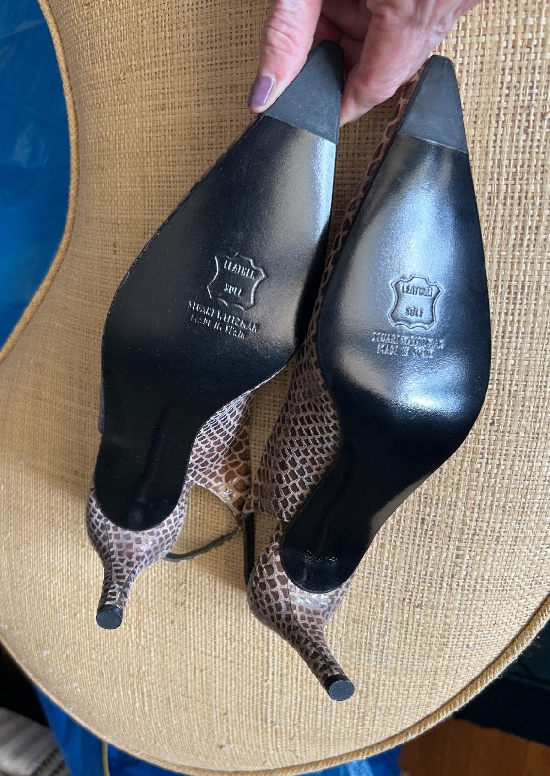 stuart weitzman heels 9N NWOB brown faux snakeskin 3-1/4 inch heel pointed toe
