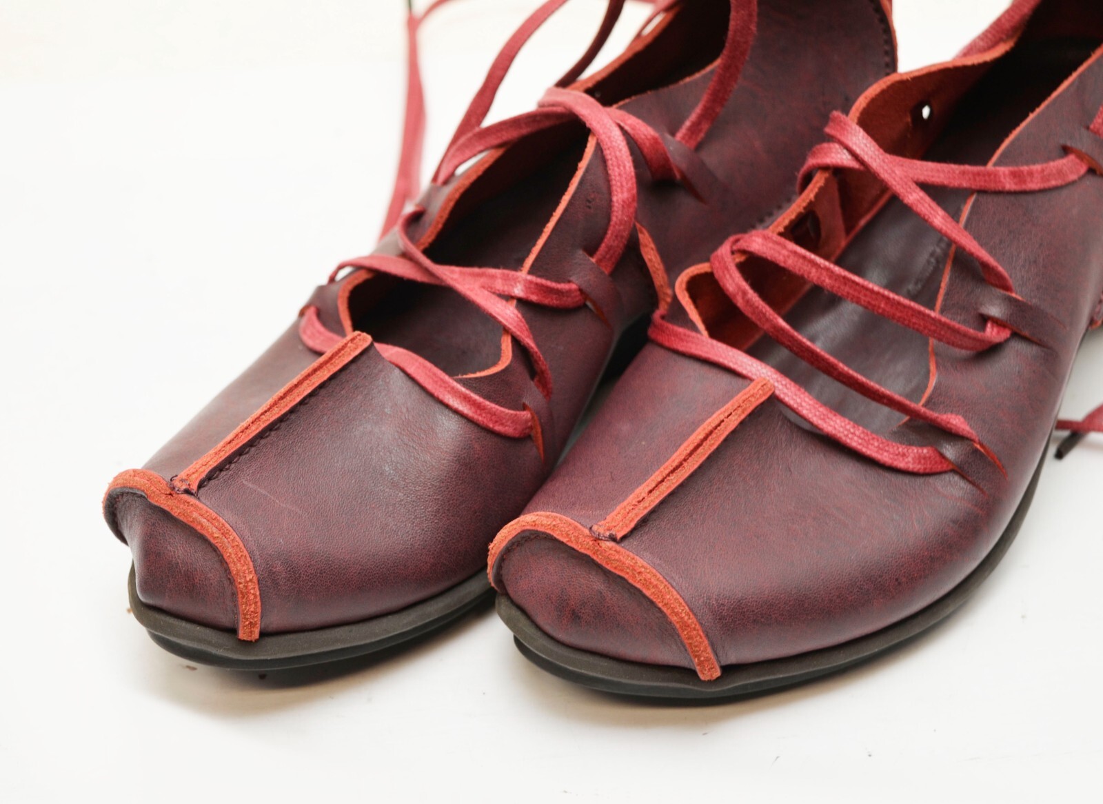 Trippen Blade f Handmade in Germany Red Waw Leather Wedge Court Shoe – Sz 35