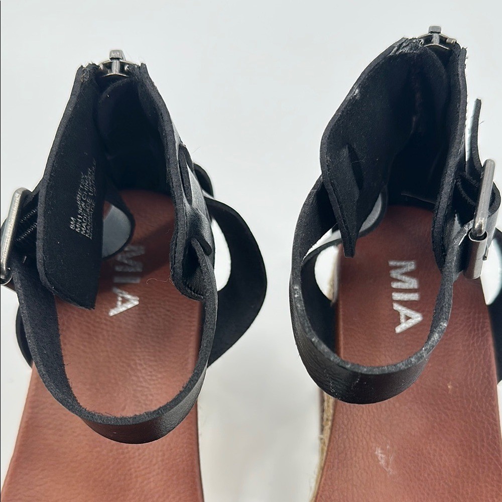 MIA Black and Brown Sandals Minimalist T-Strap Design