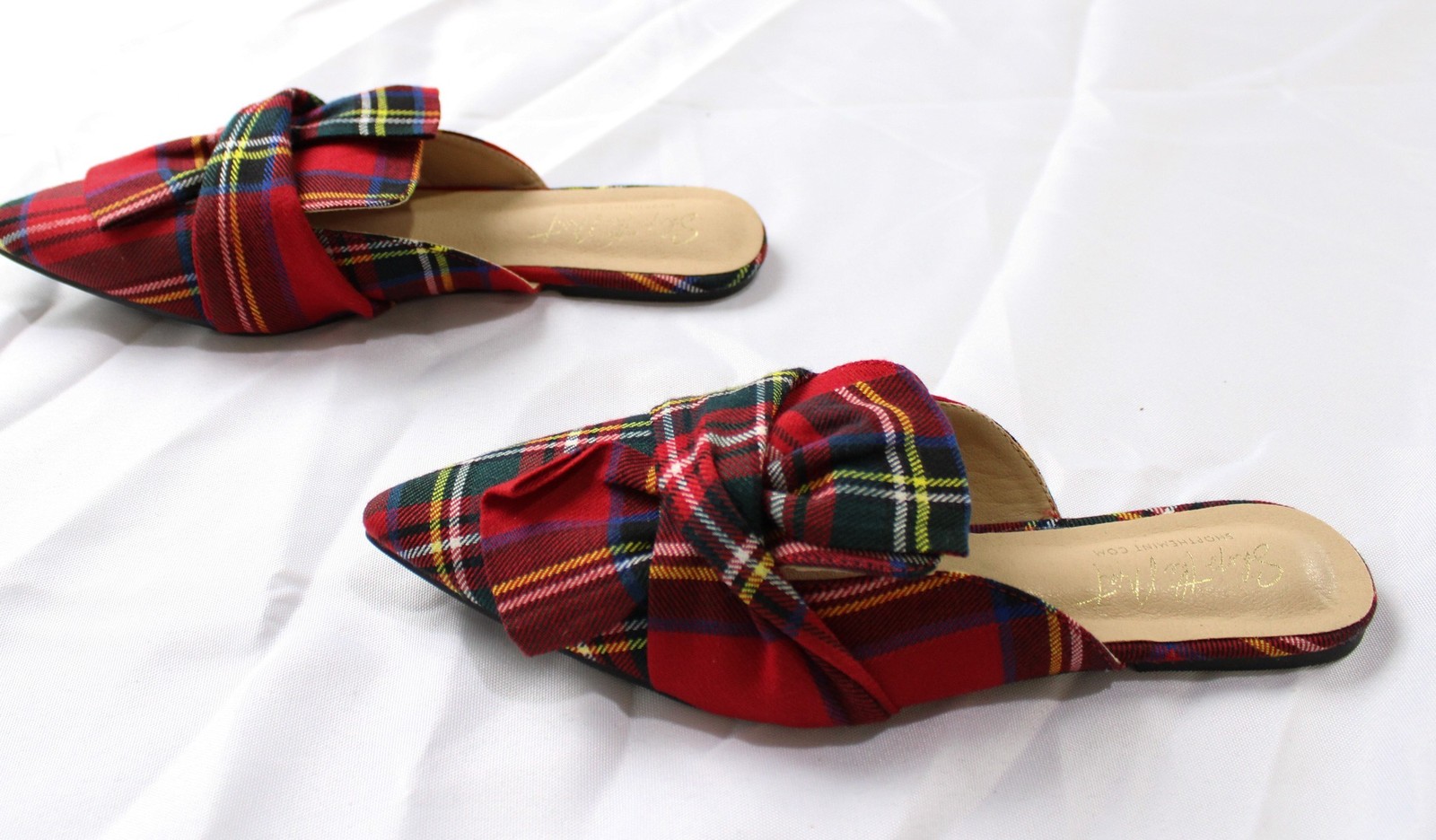 Shop The Mint Women’s Under The Tree Slip-On Flats AC2 Red Plaid Size: US:7