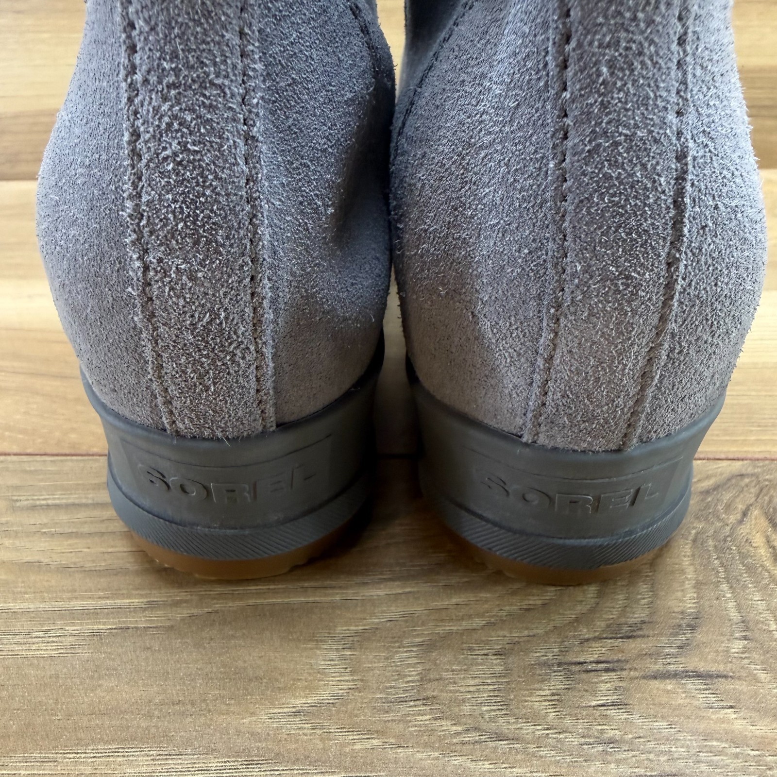 Sorel Evie Wedge Boots Womens 8 Gray Waterproof Nubuck Leather Modern Outdoor