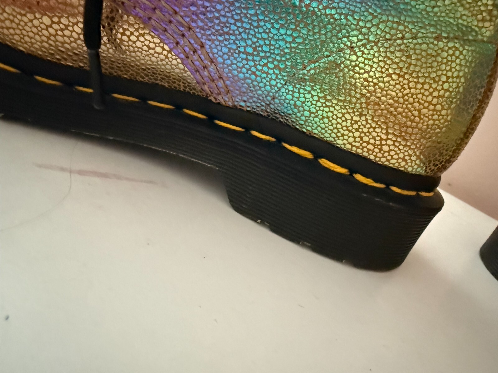 Dr. Martens 1460 Sand Rainbow Ray Leather Lace Up Combat Boots US Women’s Size 6