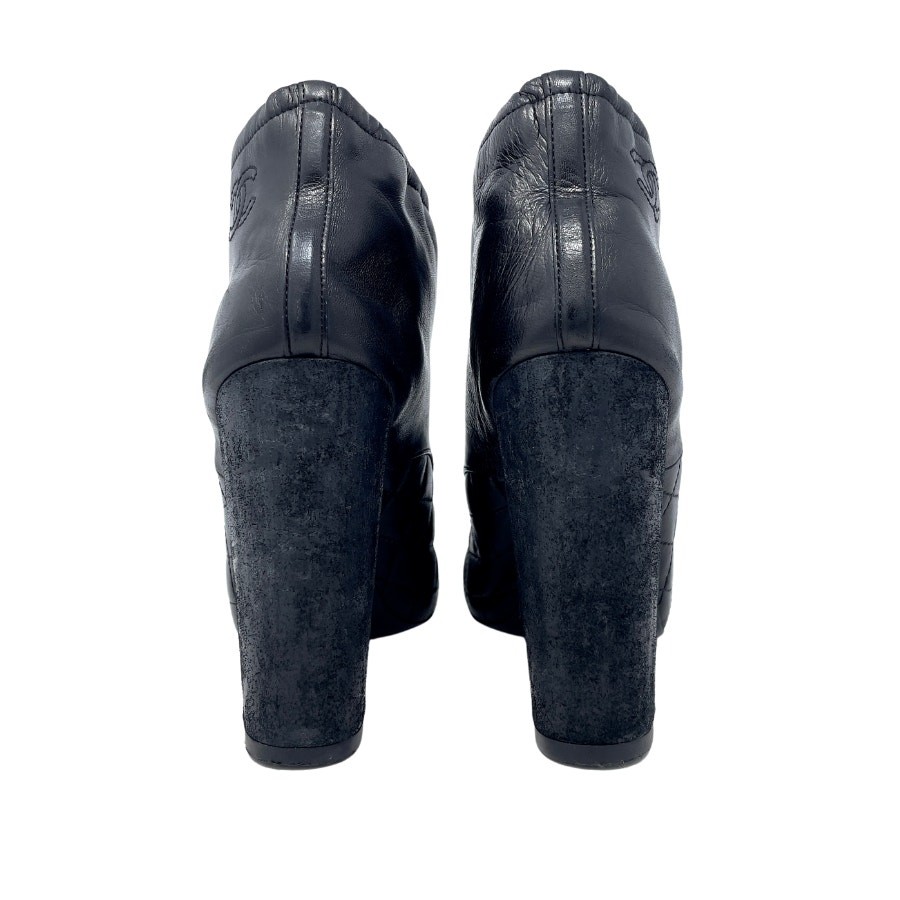 Chanel Heels Black Leather Shoes Ankle Boots CC Logo Quilted Cap Toe EU 37