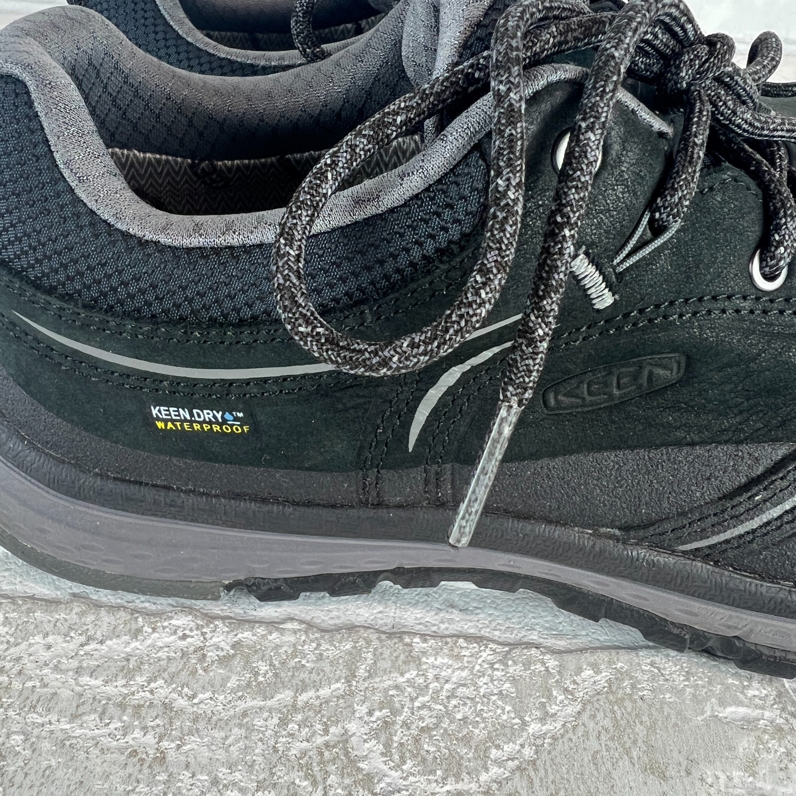 Keen Hiking Shoes Womens 8 Black Terradora Waterproof Low Top Lace Up Sneaker