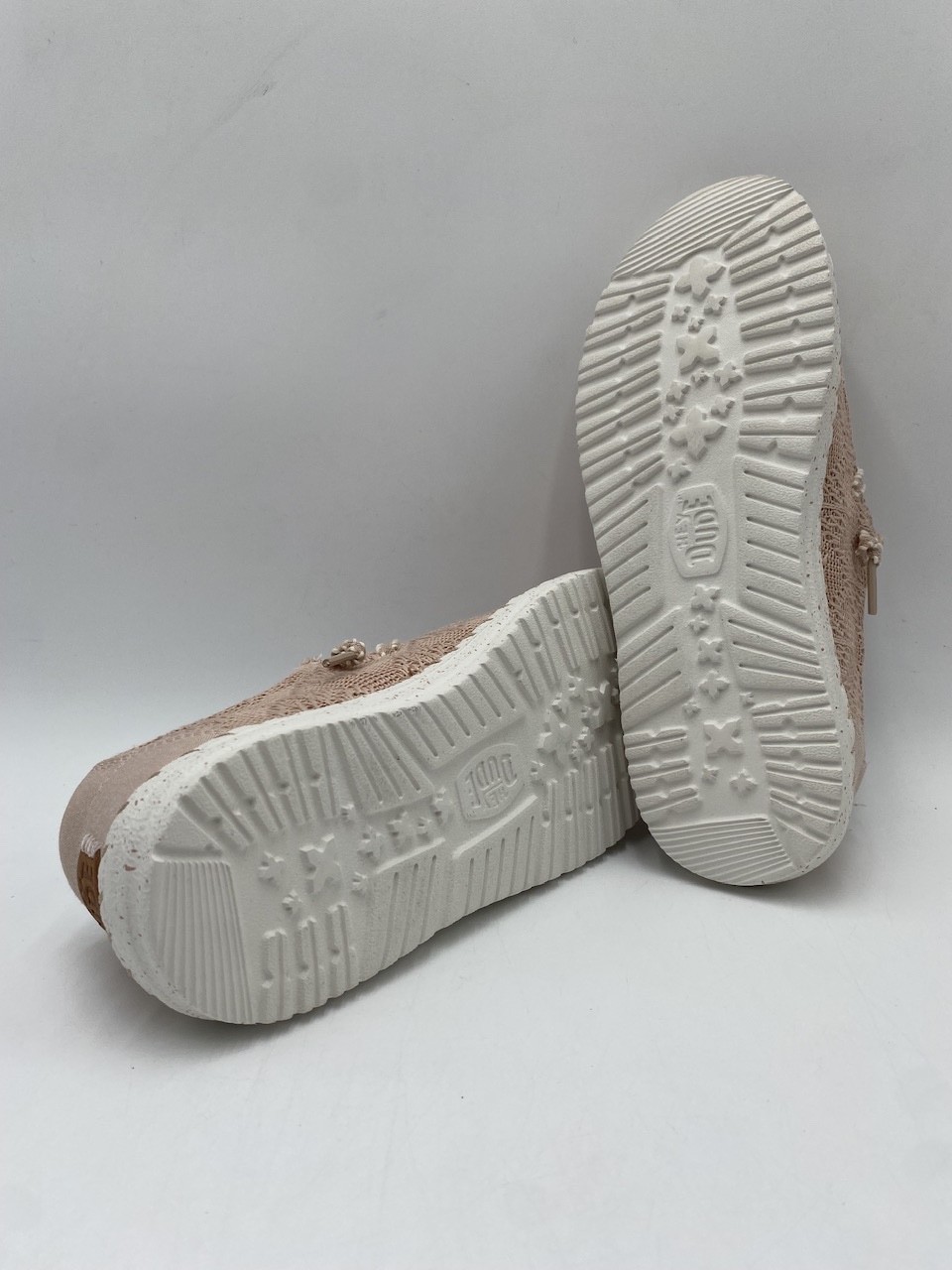 Hey Dude WENDY BOHO KNIT Women’s NEW Casual Loafers Rose Dust Multiple Sizes
