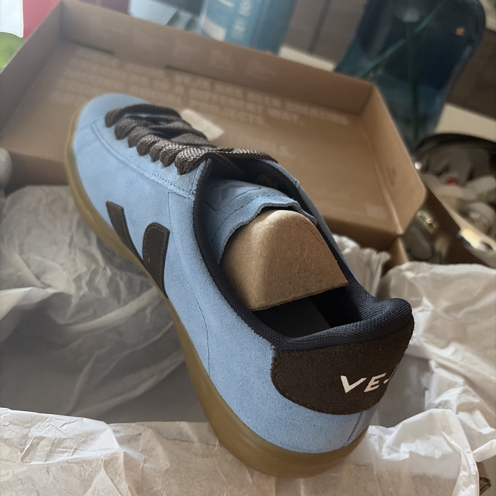 *Brand New In Box VEJA Campo Sneakers Leather Aqua Eagle US 10 EU 41 FREE SHIP!!