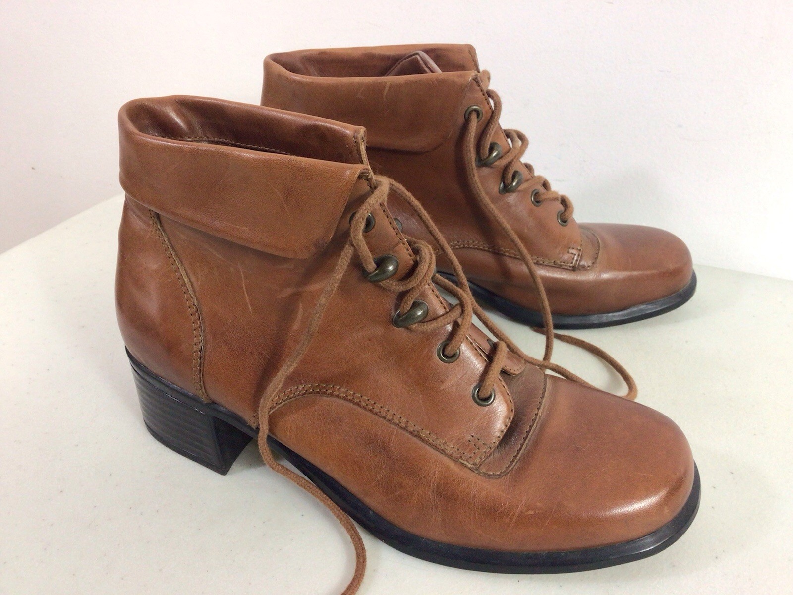 Michel Vintage Saddle Leather Ankle Boots Y2K Womens 8