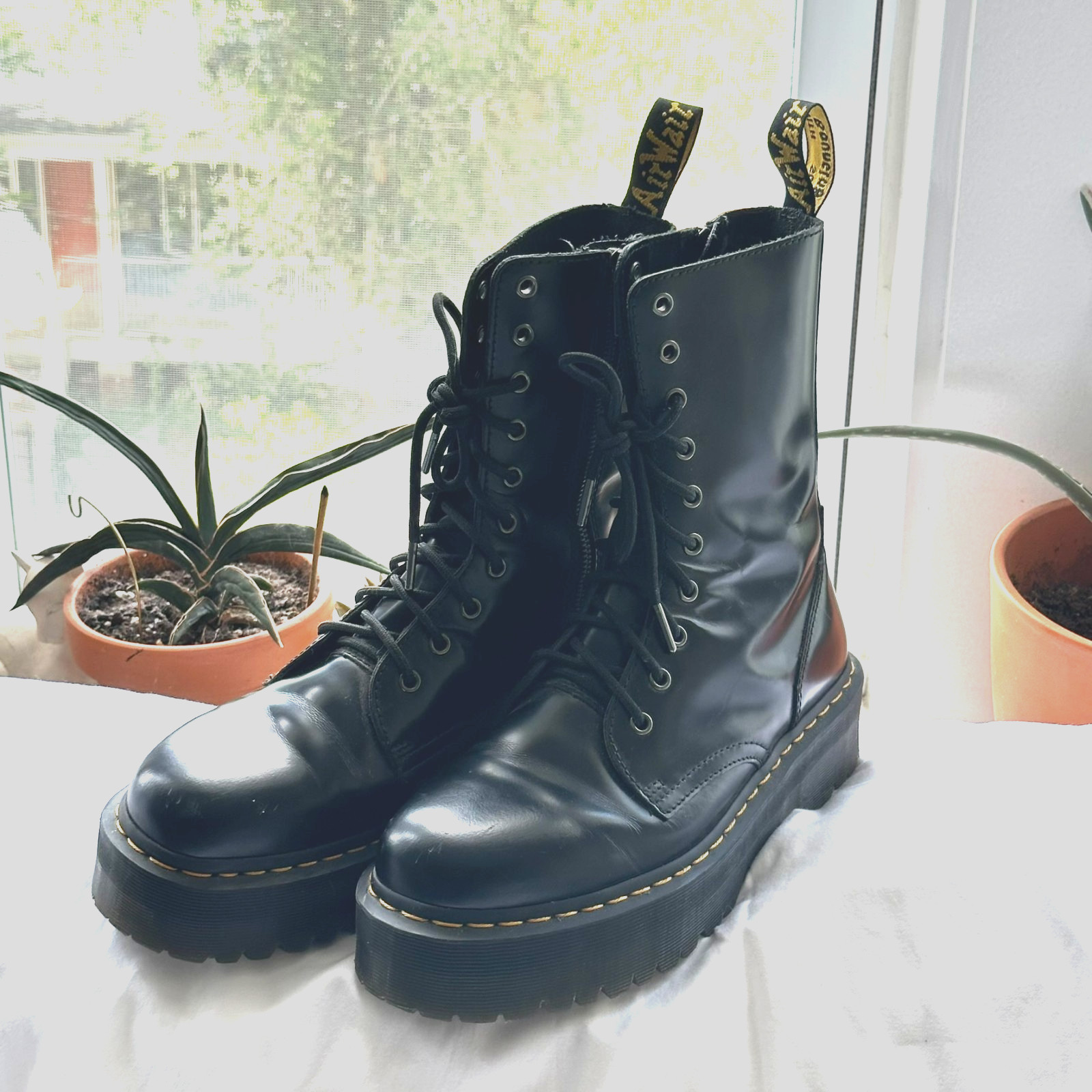 Dr. Martens Jadon Black Platform Boots UK 9 EU 43 US Men 10 Women 11 Zip 10-eye