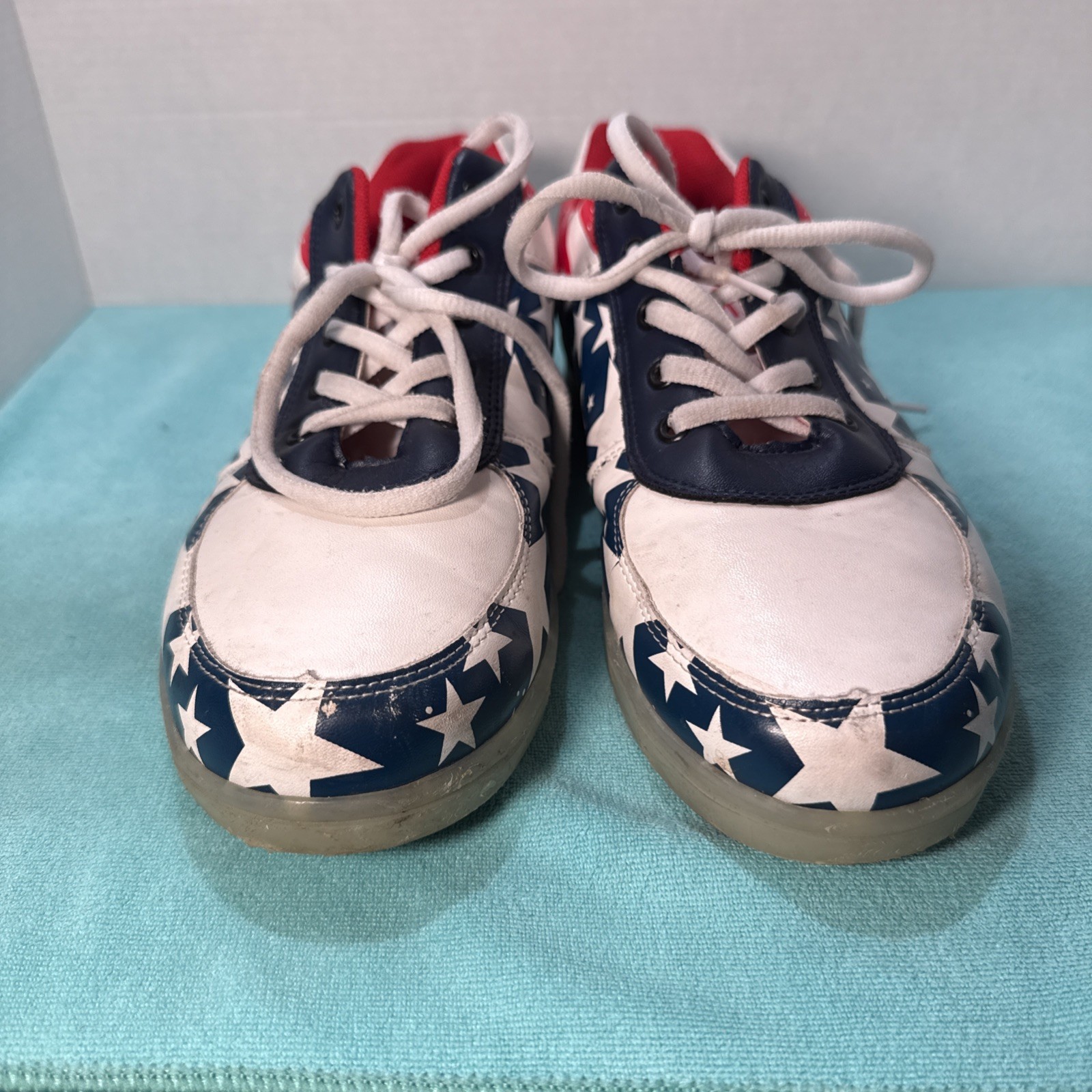 uruoi Light Up Shoes USA American Flag LED Sneakers Size 9.5 Comes w/Charger