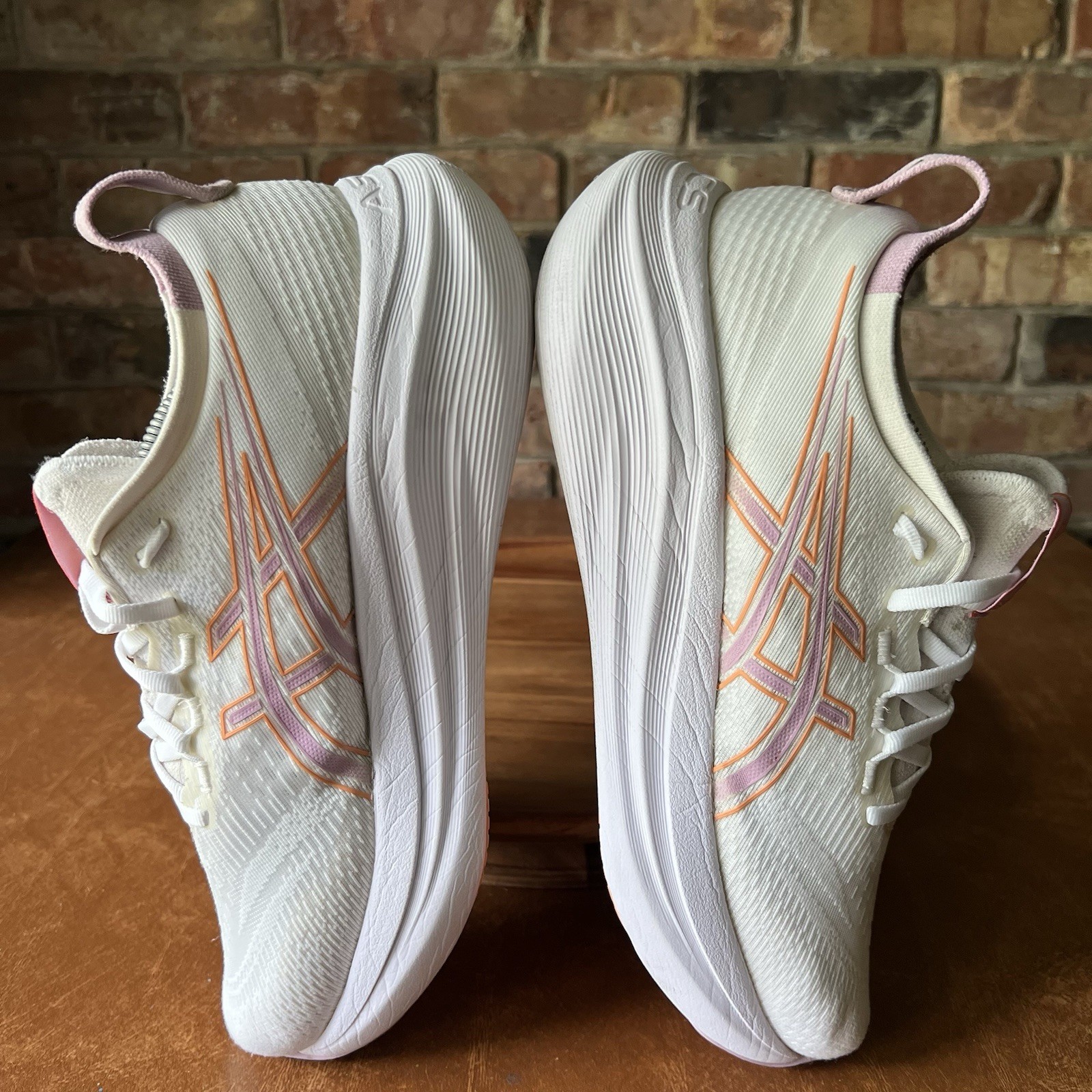ASICS Gel-Nimbus 27 Max Cushion White Lavender Womens 9.5 Running Shoes Sneakers
