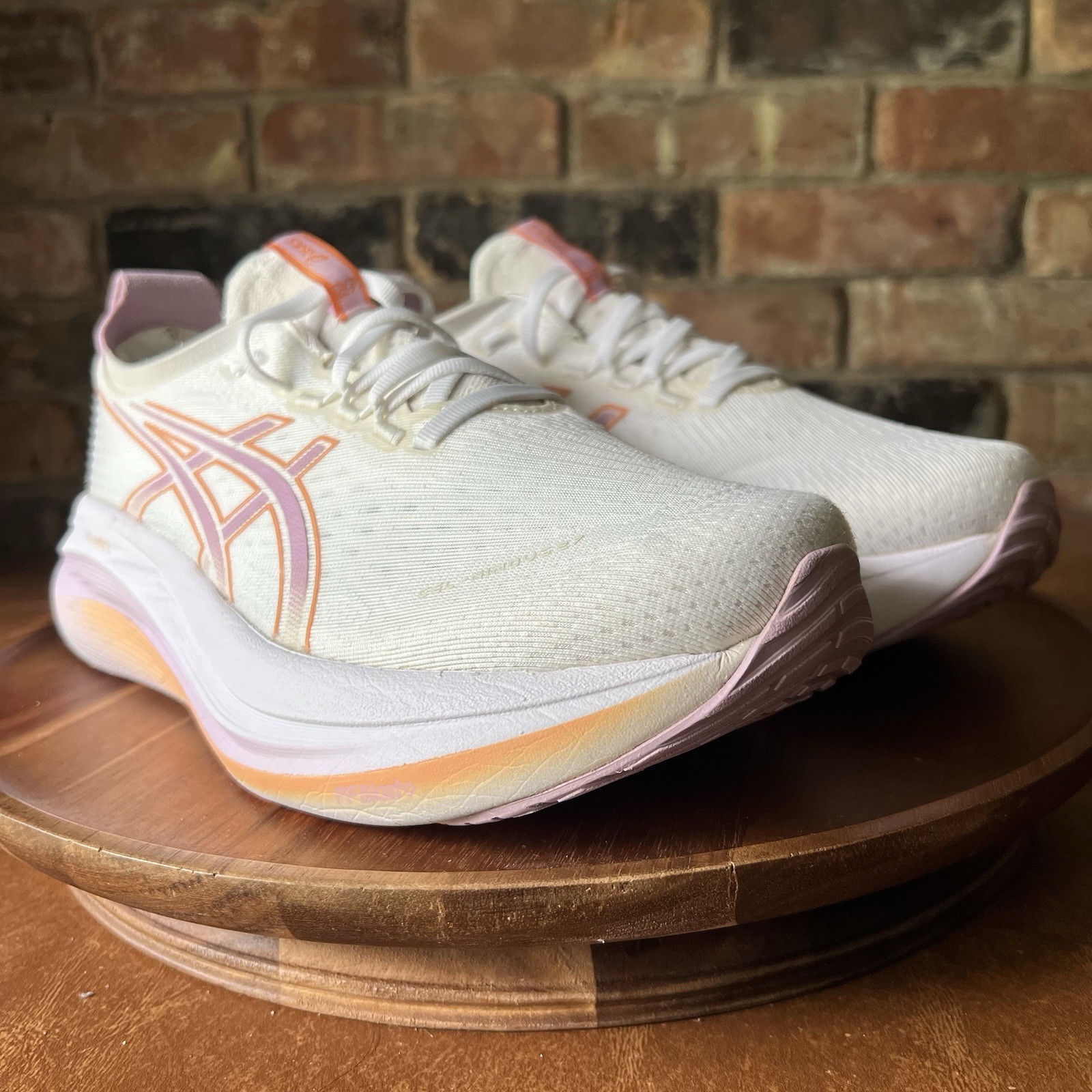 ASICS Gel-Nimbus 27 Max Cushion White Lavender Womens 9.5 Running Shoes Sneakers