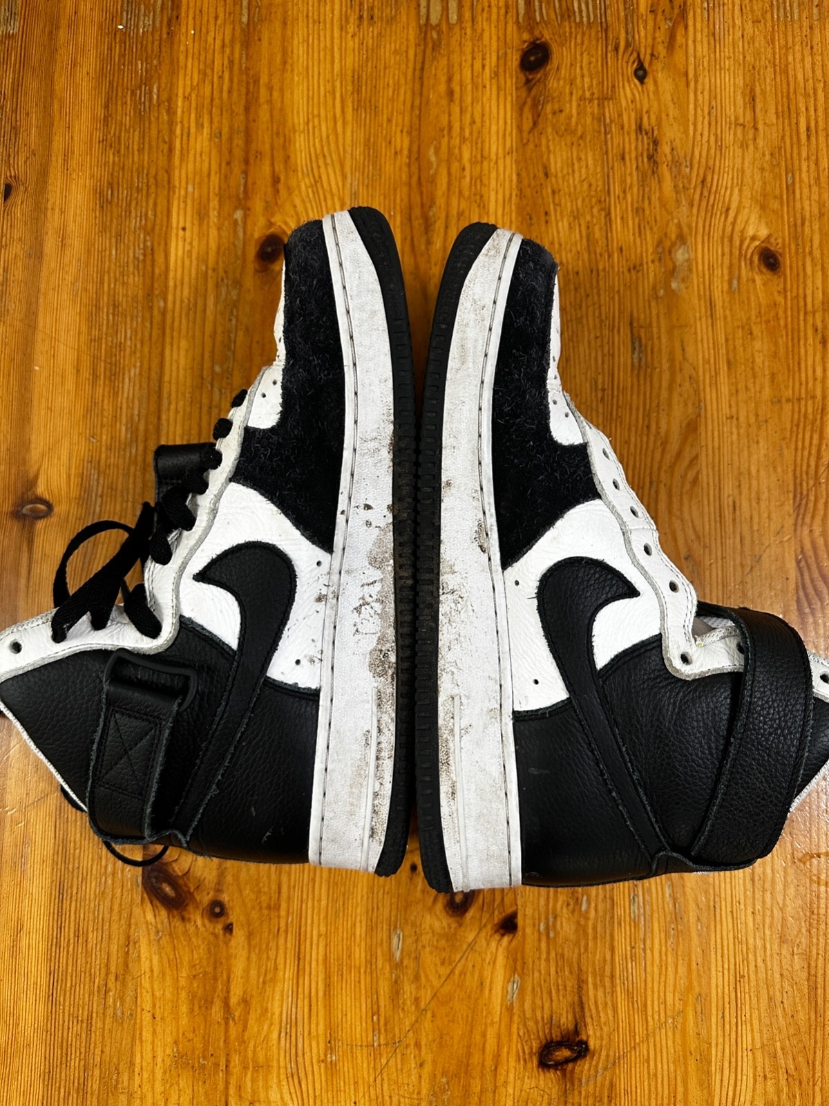Nike Sneakers Air Force 1 High Retro Black White Leather US 8.5 DN4161-991