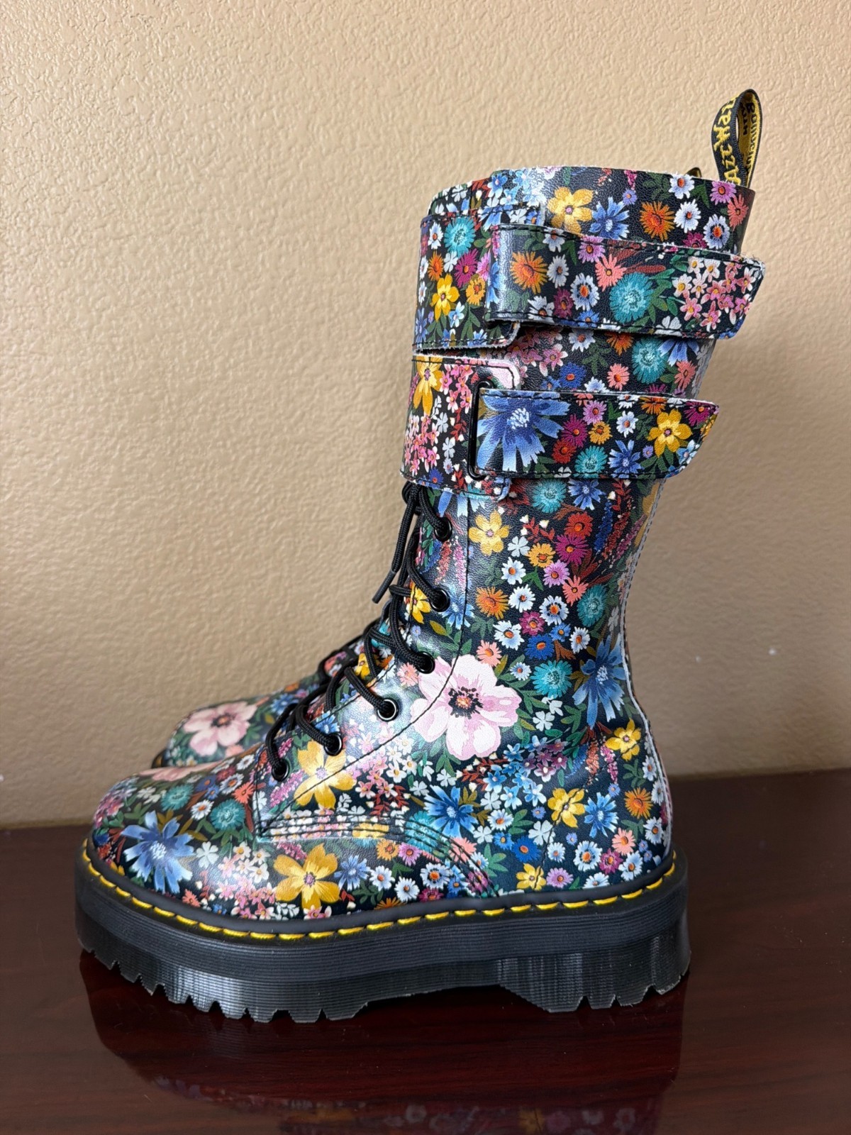 Dr. Martens Jagger Wanderlust Floral Leather Platform Boots Women’s US 10 No Box