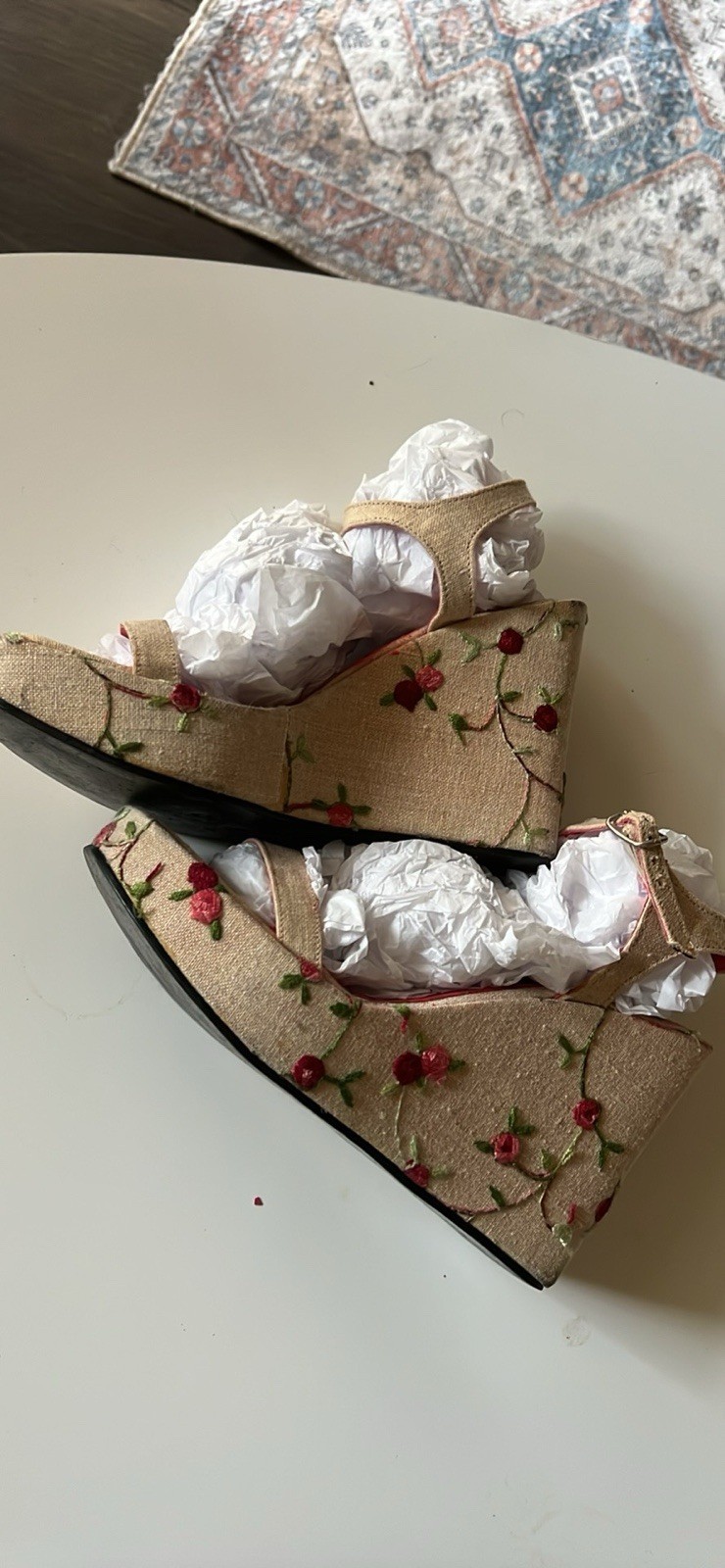 Vintage 90s RARE David Aaron Floral Embroidered Wedge Sandals Women’s Size 6 M