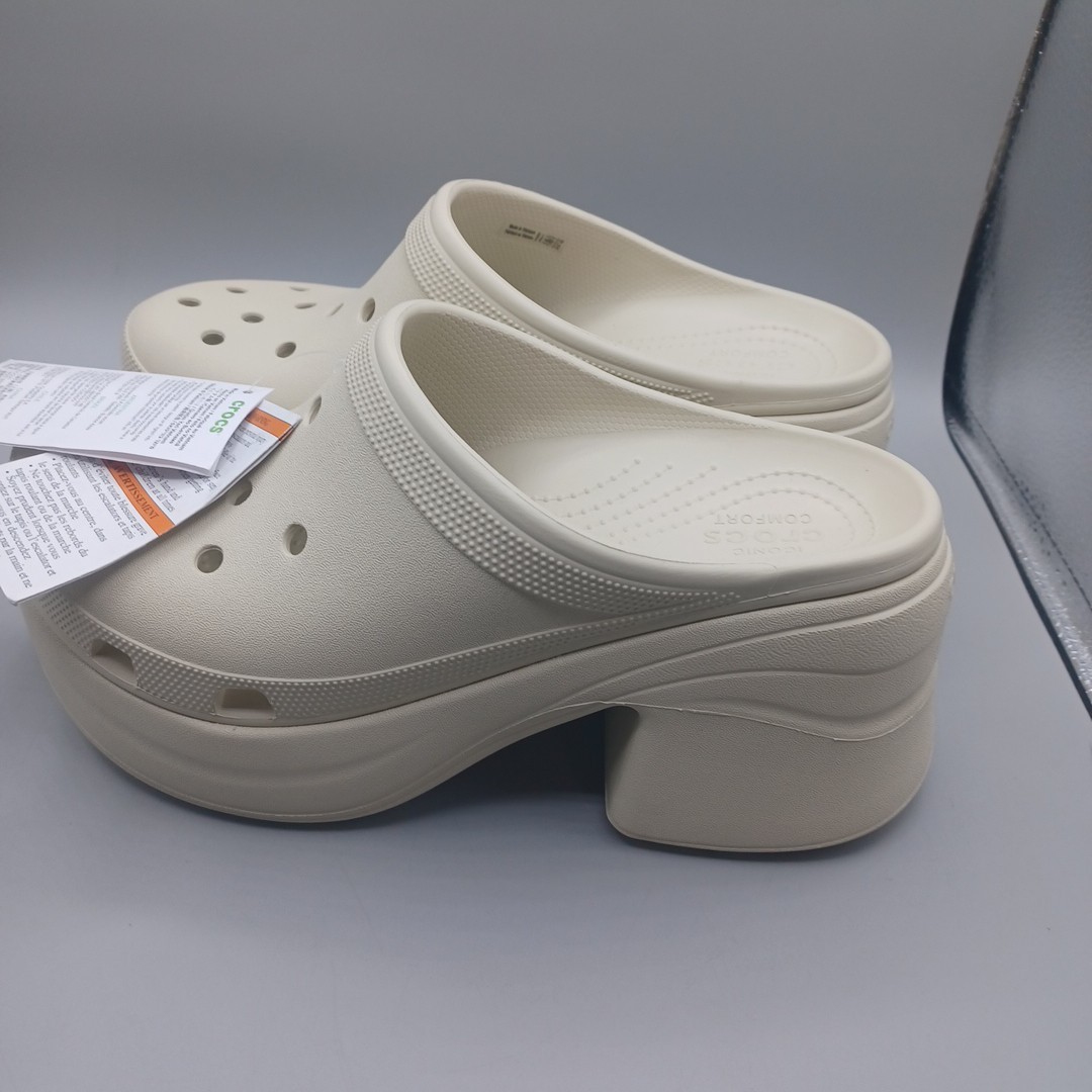 CROCS Siren Clog Platform High Heel Shoes Beige Logo Fun Women’s Sz 11 NEW