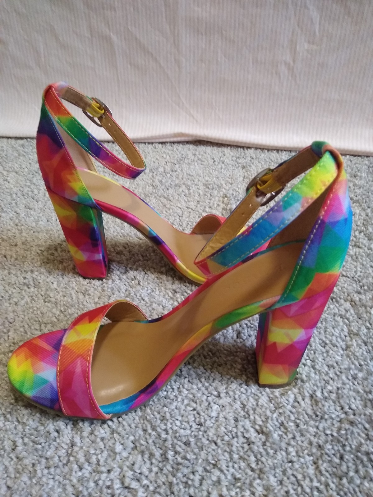 Y2K High Heels Rainbow Chunky Heels Sandals Textured Fabric Vintage Heels NIB 7