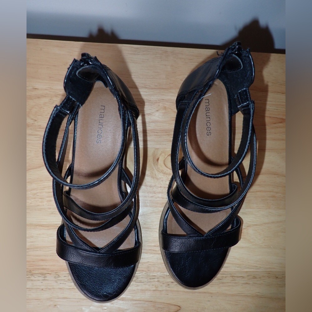 Maurices Zipper Block Heel Ankle Strap Open Toe Sandals Black Womens