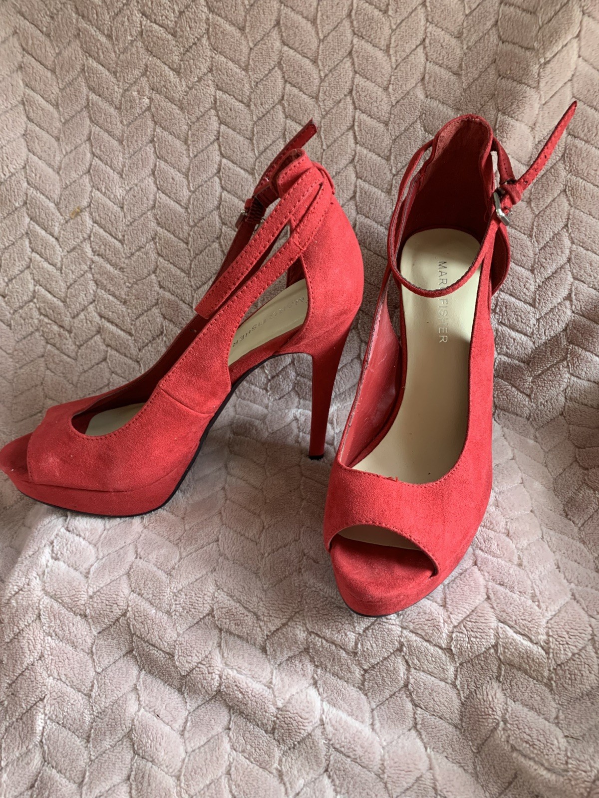 Marc Fisher Suede Heels Womens 7 Red Platform Ankle Strap Peep Toe Going Out